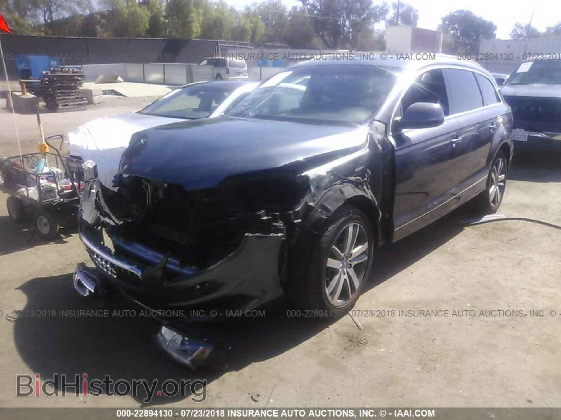 2011 Audi Q7 - VIN: WA1WMBFE3BD007964 - Фото 2