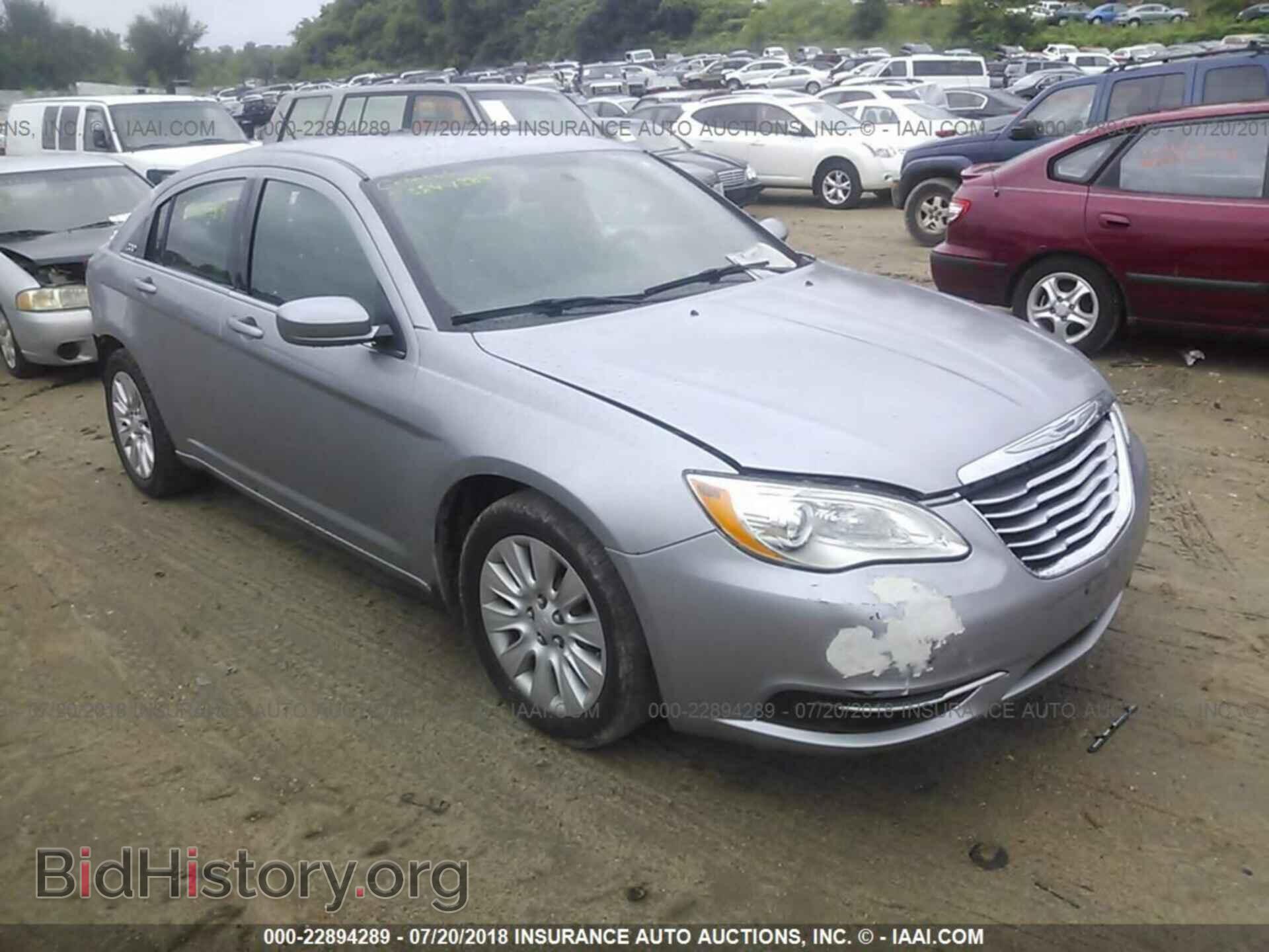 Photo 1C3CCBAB4DN760803 - Chrysler 200 2013