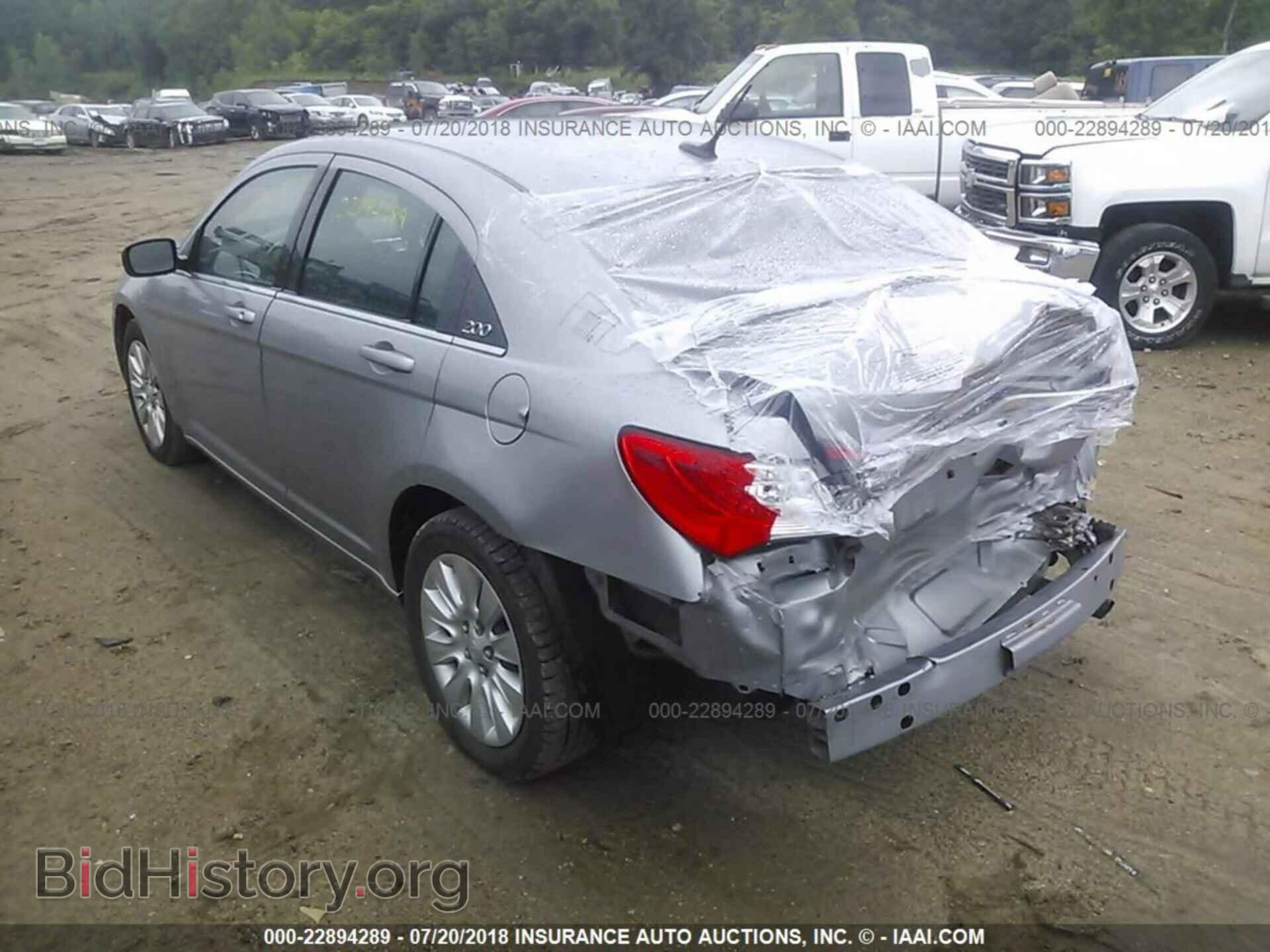 2013 Chrysler 200 - VIN: 1C3CCBAB4DN760803 - Photo 3