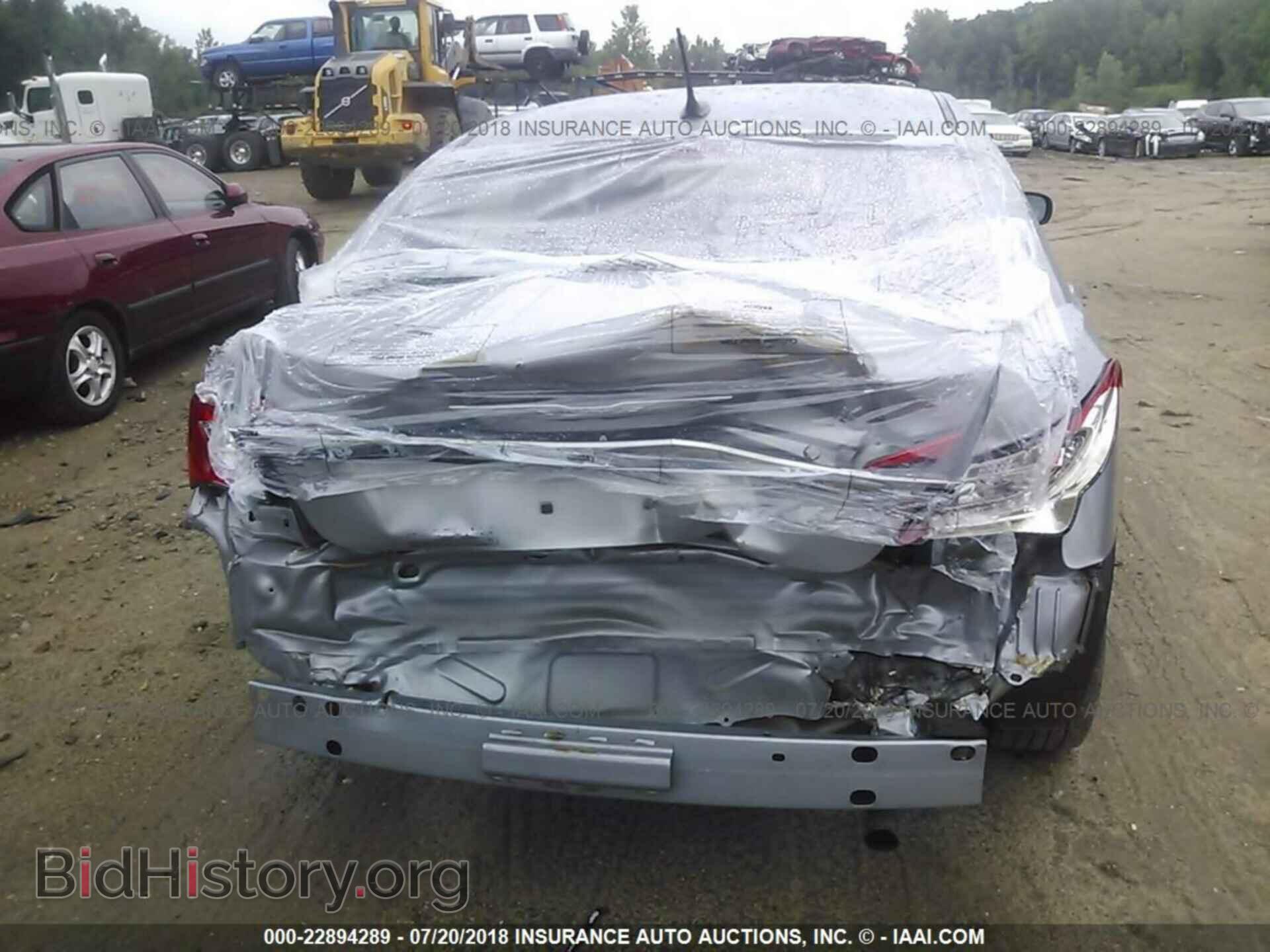 2013 Chrysler 200 - VIN: 1C3CCBAB4DN760803 - Photo 6