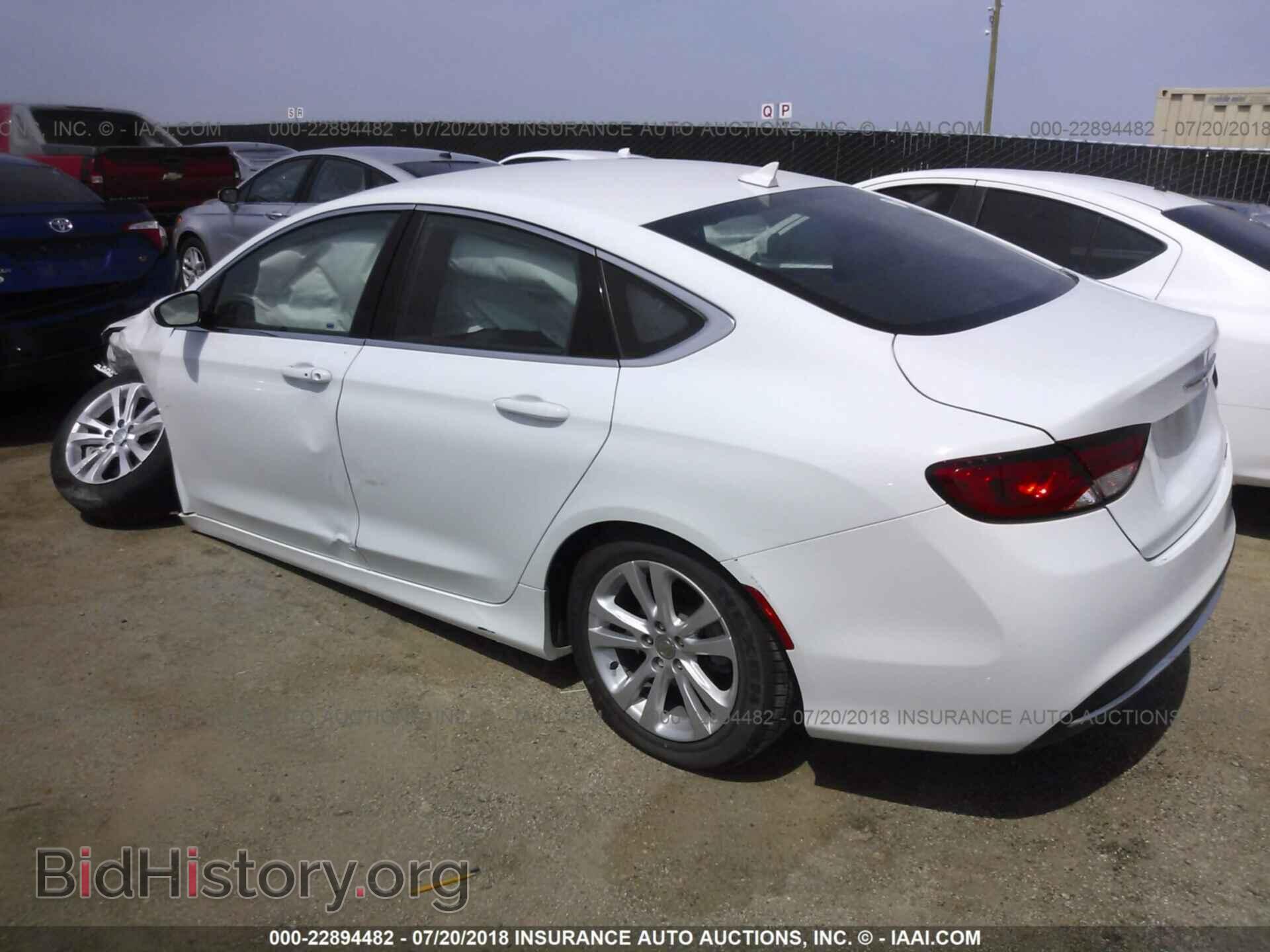 2016 Chrysler 200 - VIN: 1C3CCCAB2GN169377 - Фото 3