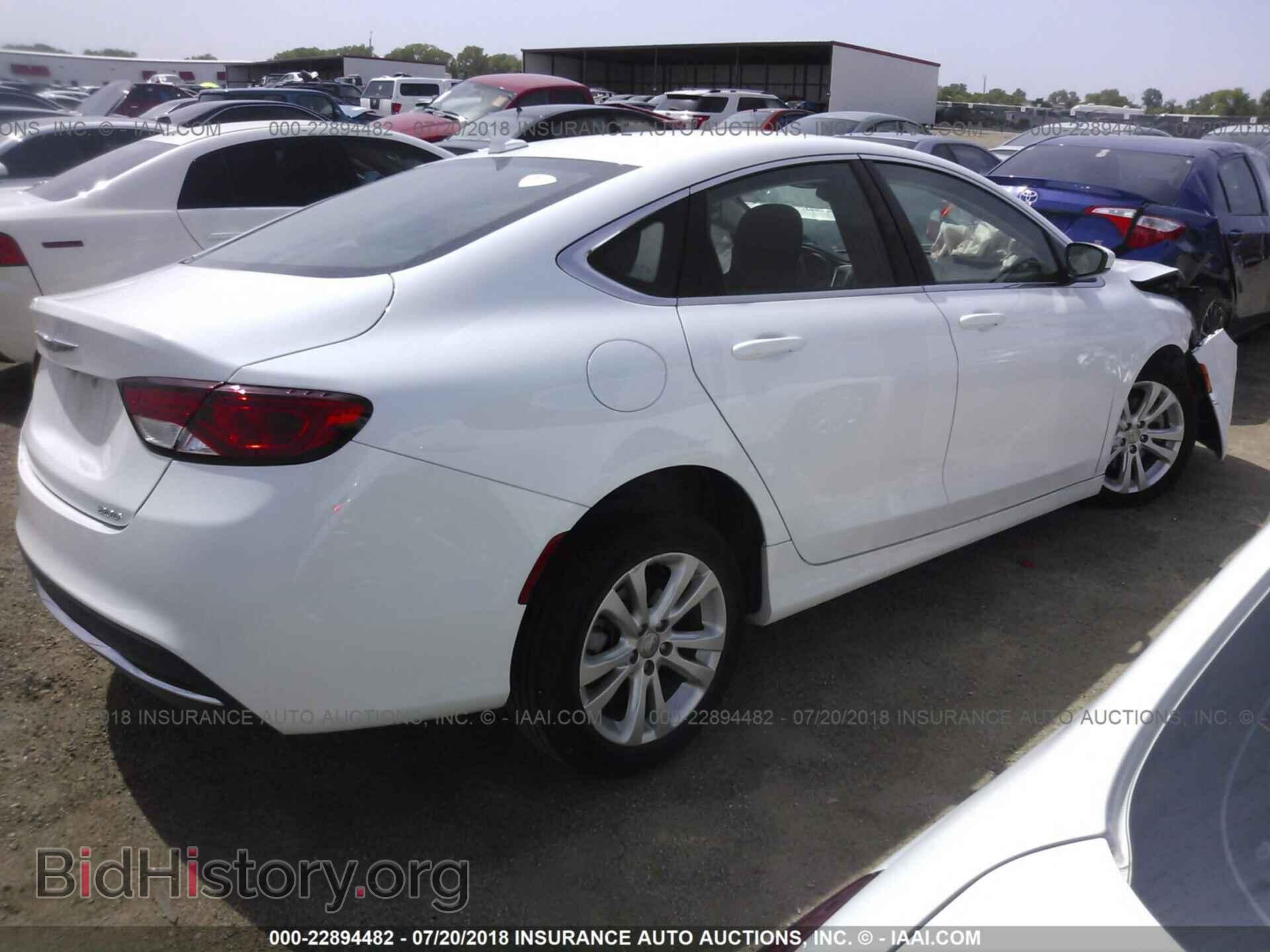 2016 Chrysler 200 - VIN: 1C3CCCAB2GN169377 - Фото 4