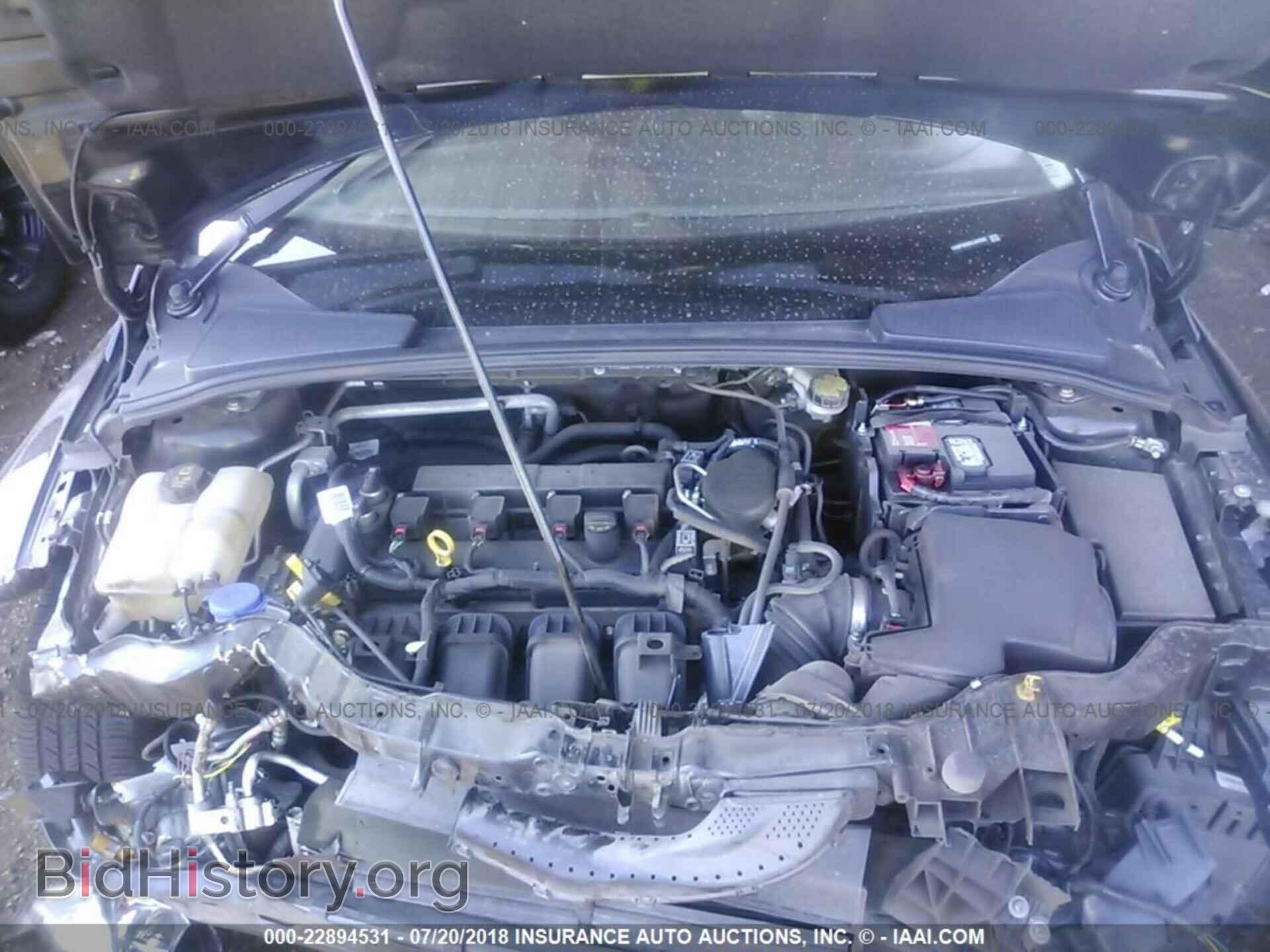 2014 Ford Focus - VIN: 1FADP3K20EL463586 - Photo 10