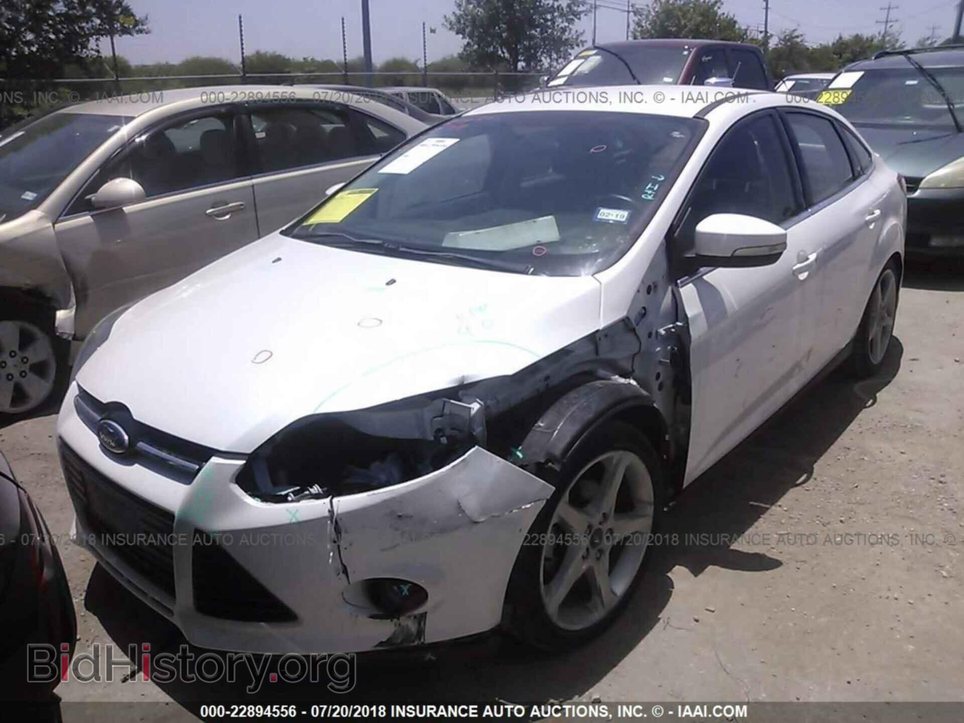 2014 Ford Focus - VIN: 1FADP3J29EL246913 - Фото 2