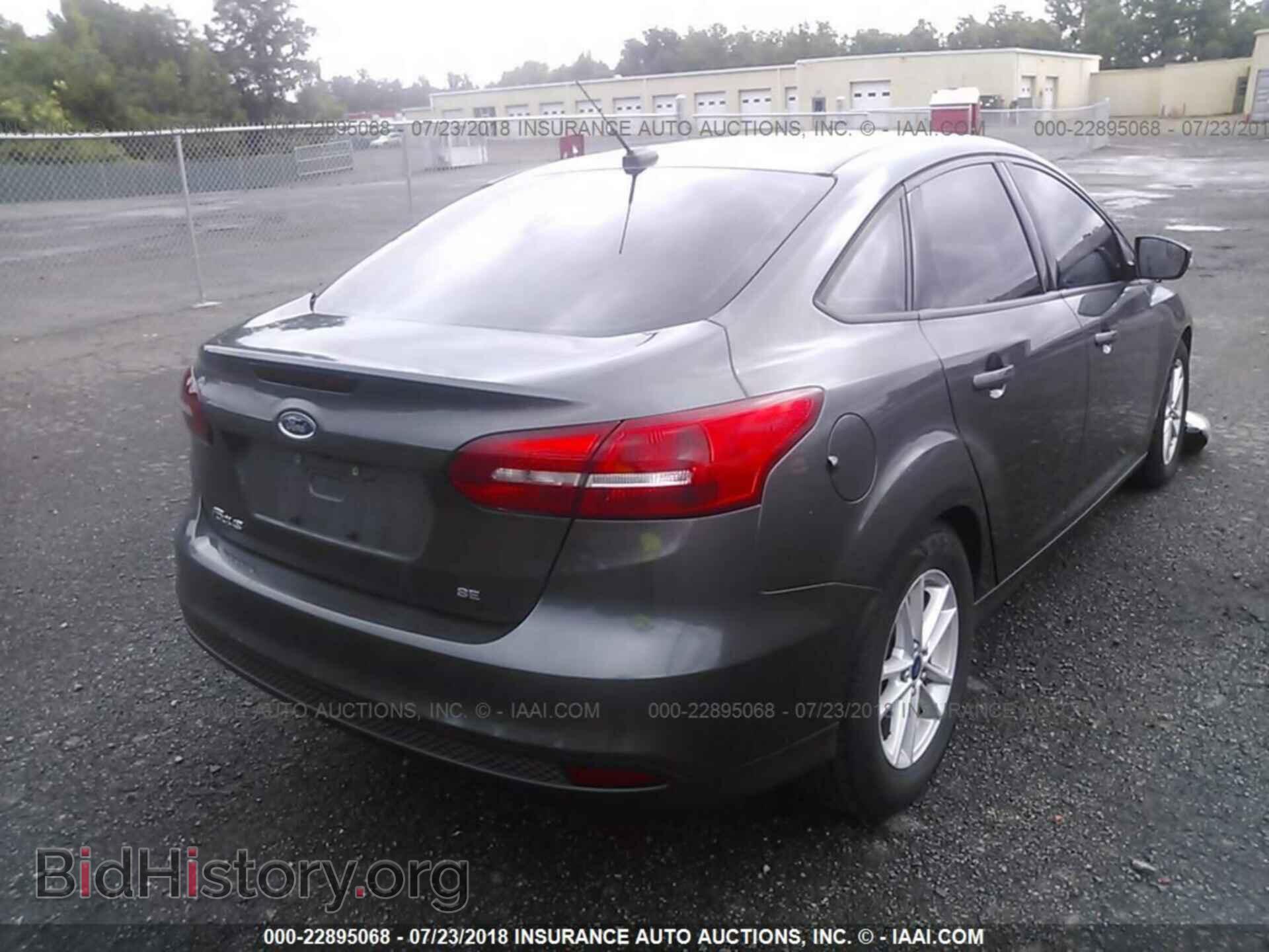 2015 Ford Focus - VIN: 1FADP3F29FL273670 - Фото 4