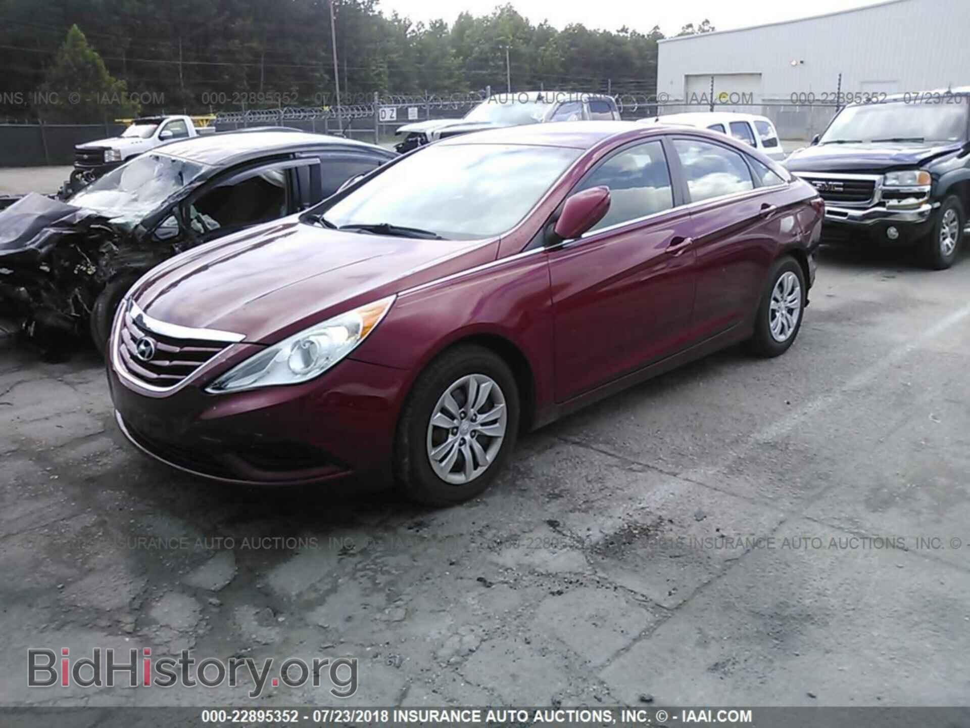2012 Hyundai Sonata - VIN: 5NPEB4AC8CH380258 - Фото 2