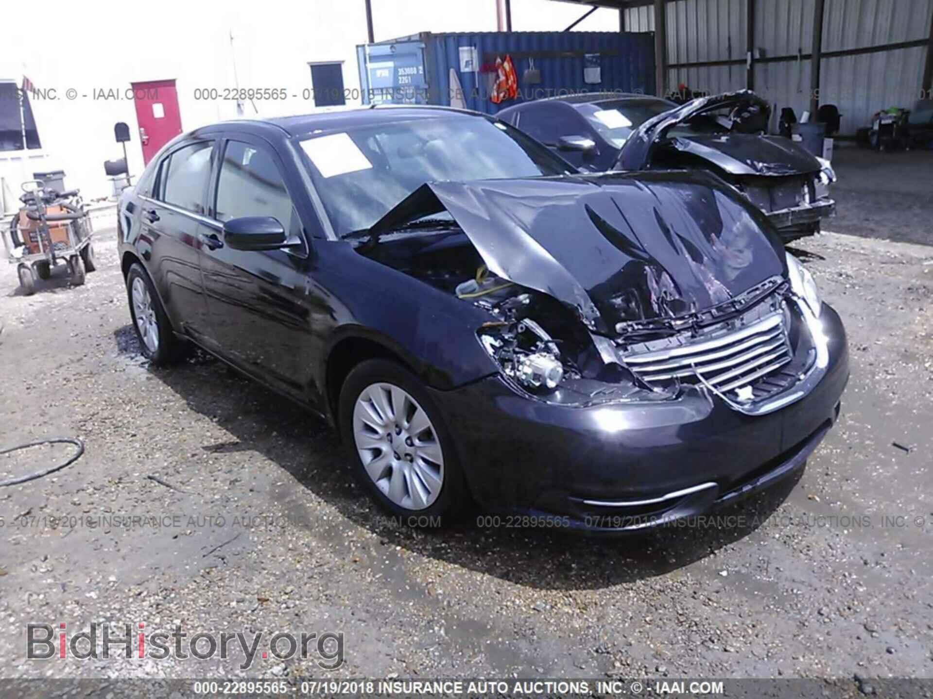 Photo 1C3CCBAB9EN124041 - Chrysler 200 2014
