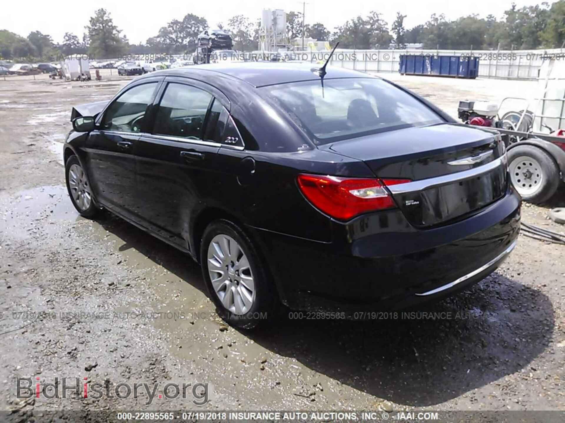 2014 Chrysler 200 - VIN: 1C3CCBAB9EN124041 - Фото 3