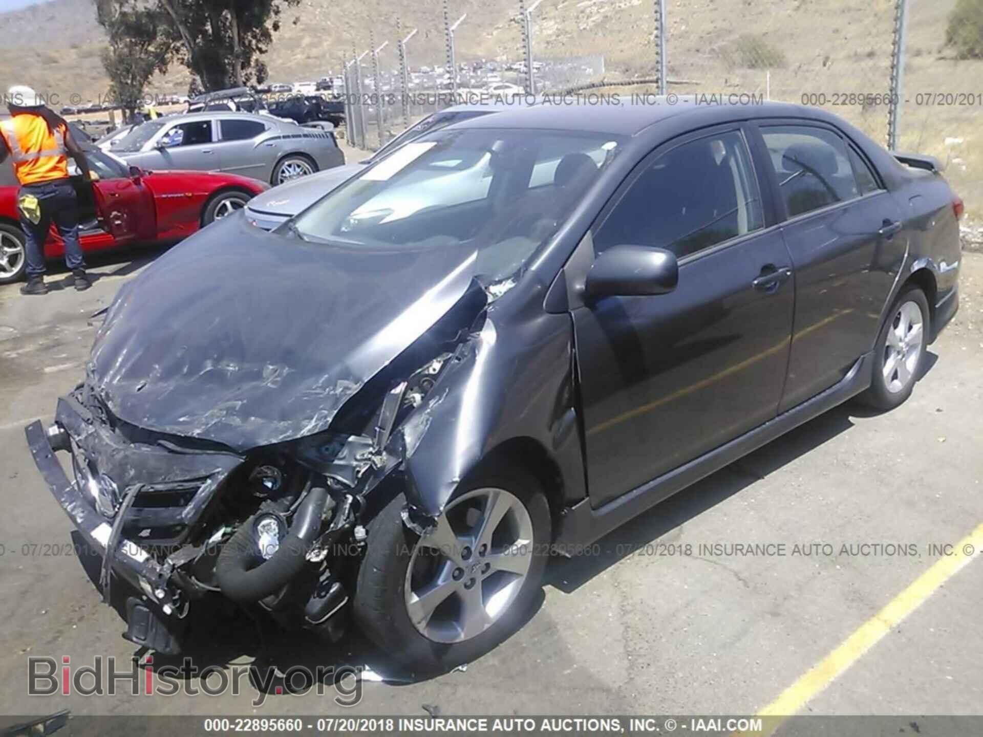 2013 Toyota Corolla - VIN: 5YFBU4EE3DP134165 - Фото 2