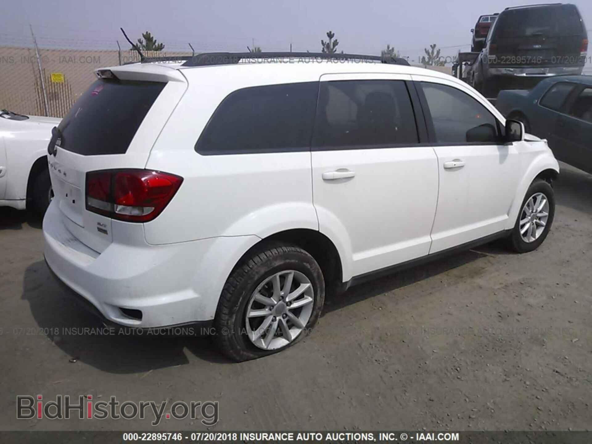 2014 Dodge Journey - VIN: 3C4PDCBG6ET229646 - Photo 4