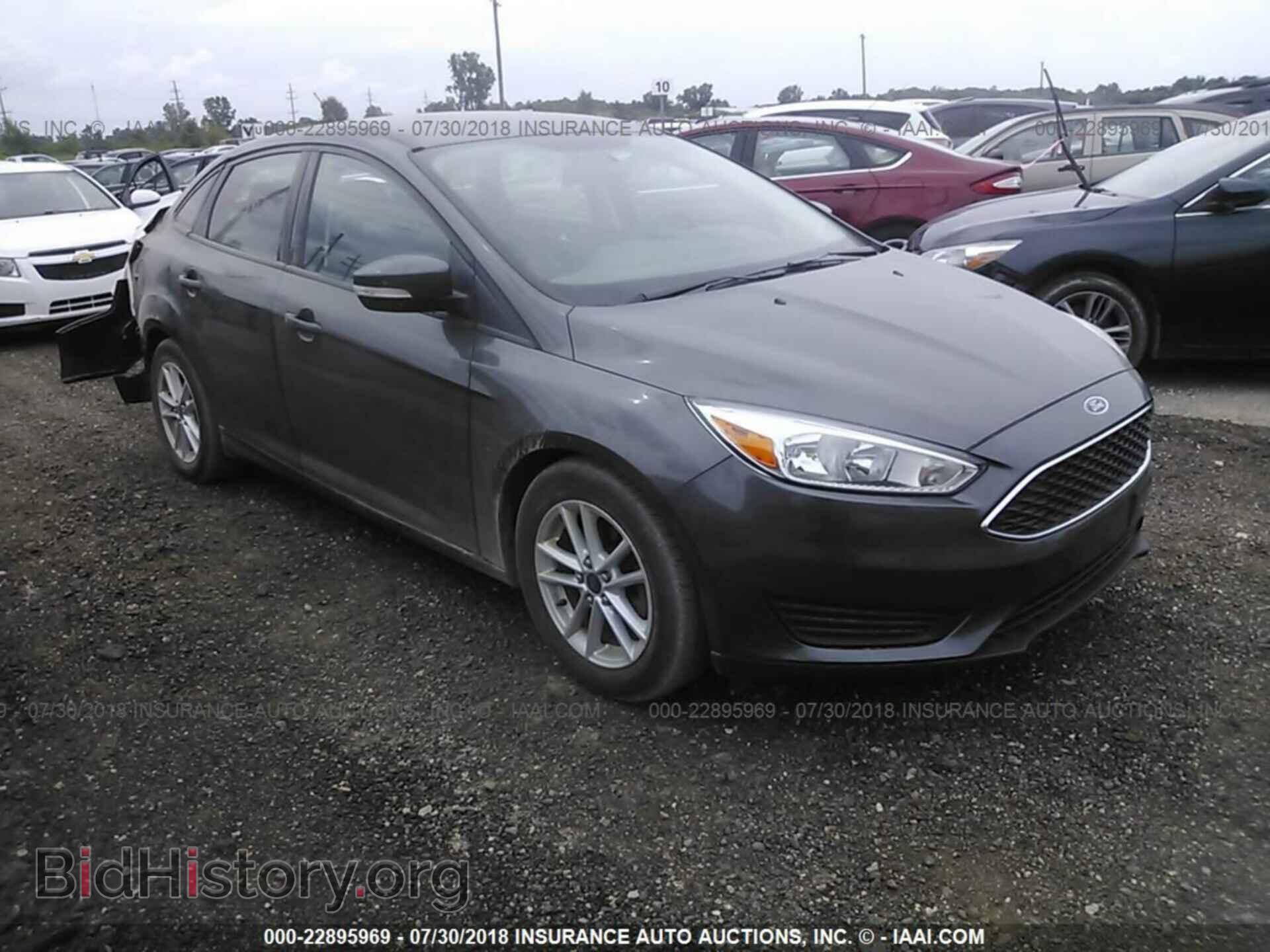Photo 1FADP3F28FL356040 - Ford Focus 2015