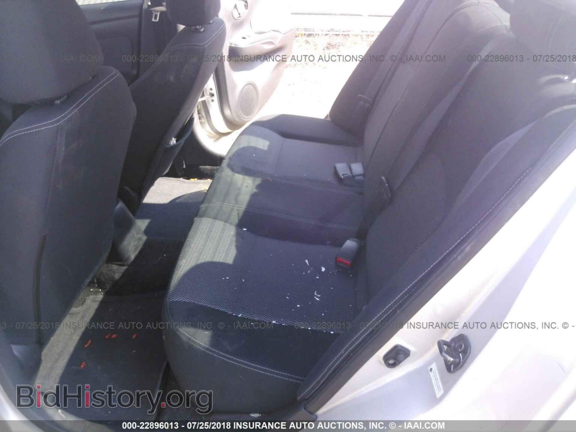2016 Nissan Versa - VIN: 3N1CN7AP7GL890077 - Photo 8