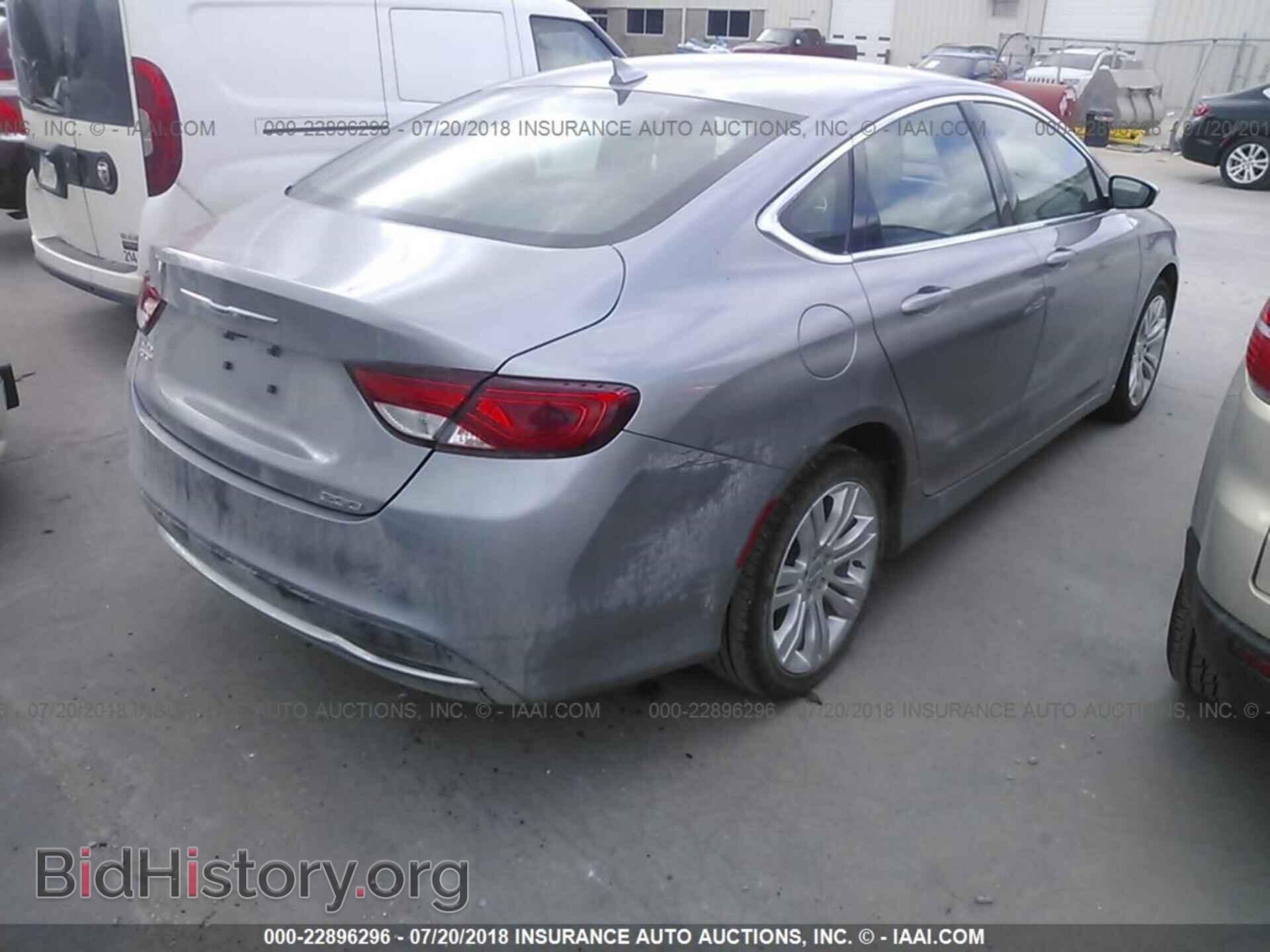 2016 Chrysler 200 - VIN: 1C3CCCAB4GN111416 - Photo 4