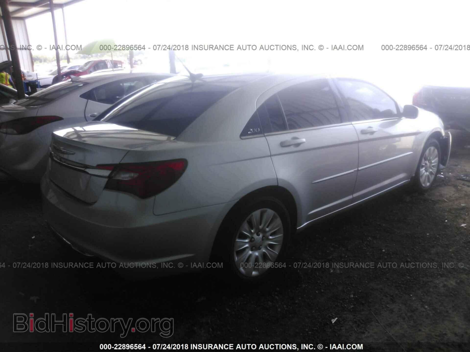 2011 Chrysler 200 - VIN: 1C3BC4FB3BN538444 - Фото 4
