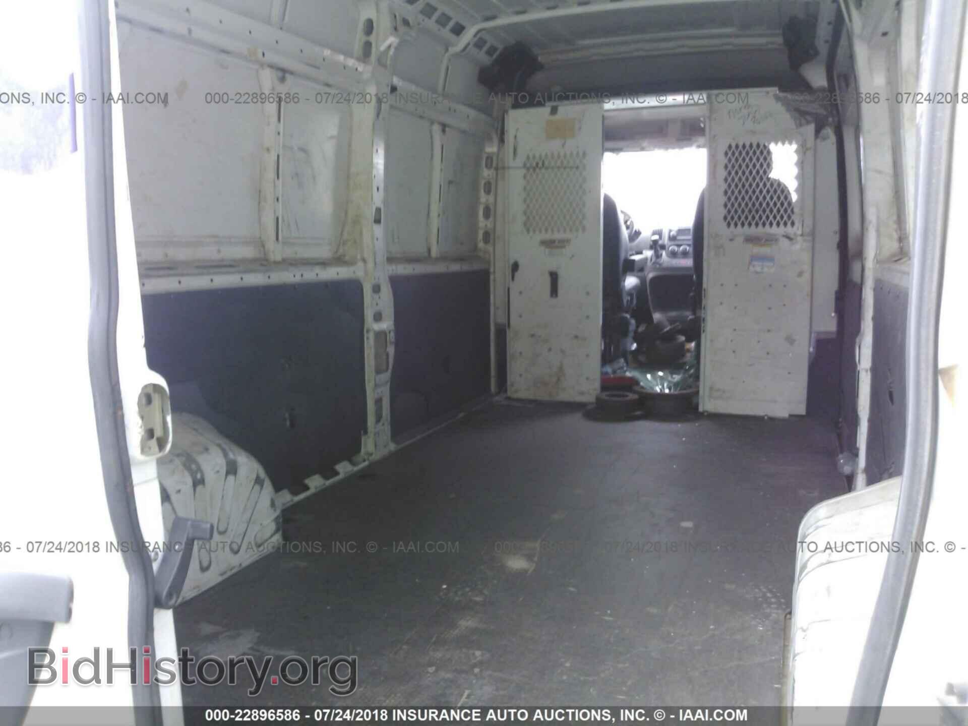 2014 Ram Promaster 2500 - VIN: 3C6TRVDGXEE120644 - Фото 8