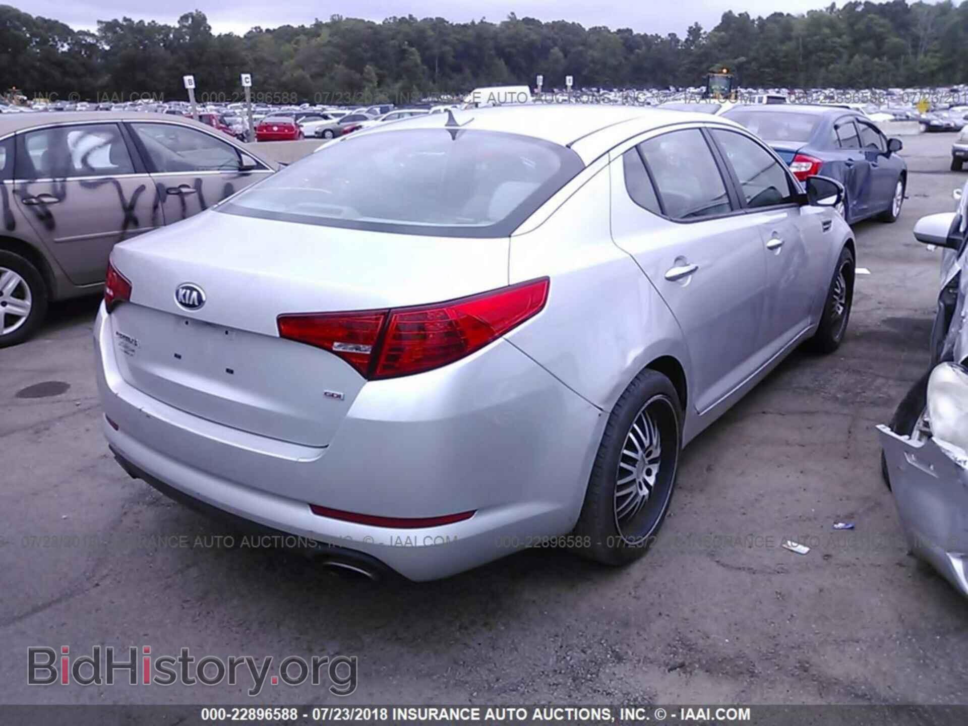 2013 Kia Optima - VIN: KNAGM4A70D5379786 - Photo 4