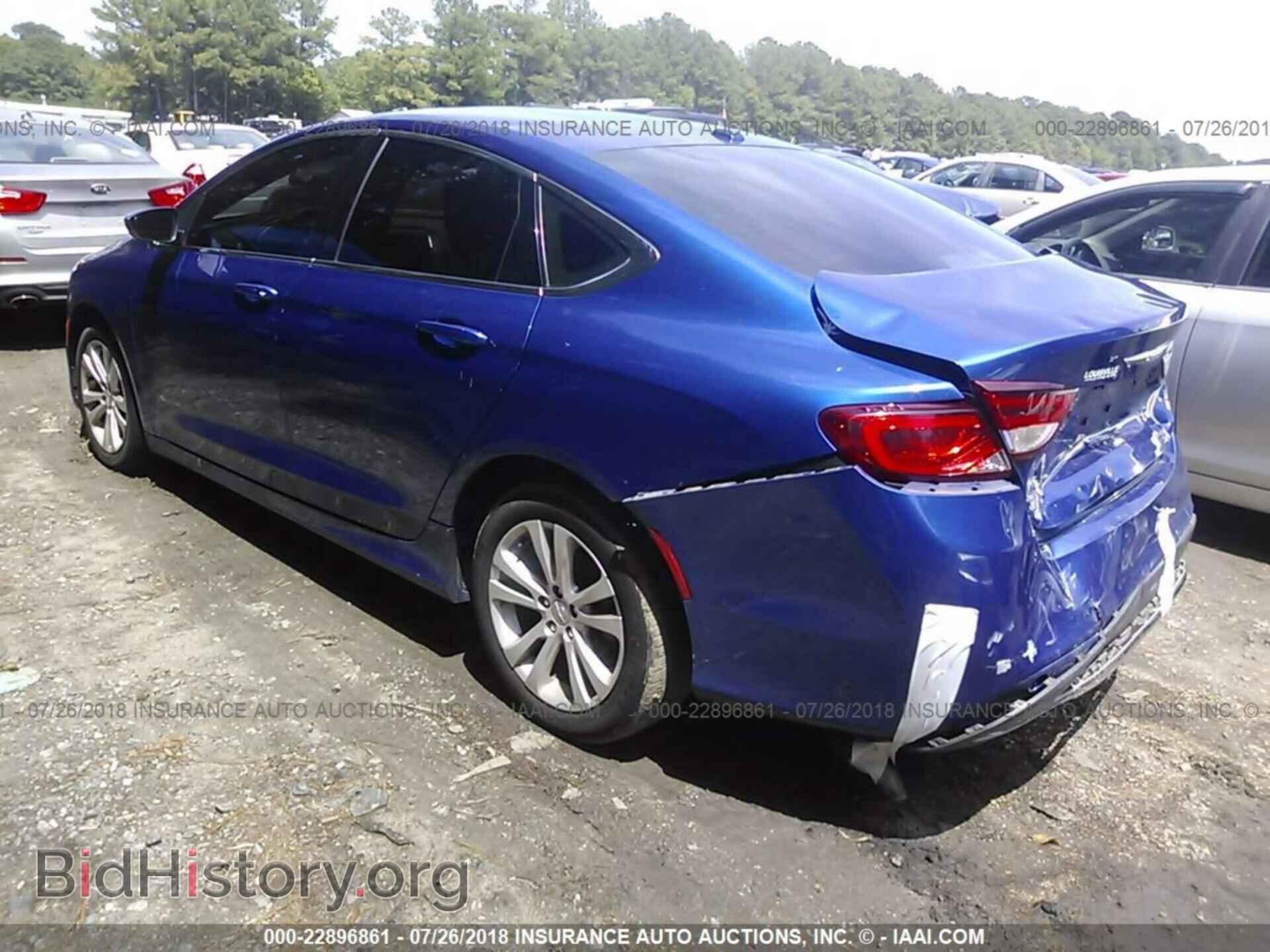 2015 Chrysler 200 - VIN: 1C3CCCAB7FN527653 - Photo 3