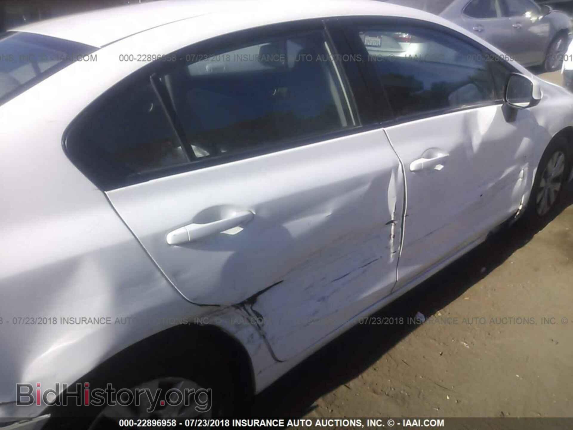2012 Honda Civic - VIN: 19XFB2F56CE073324 - Фото 6