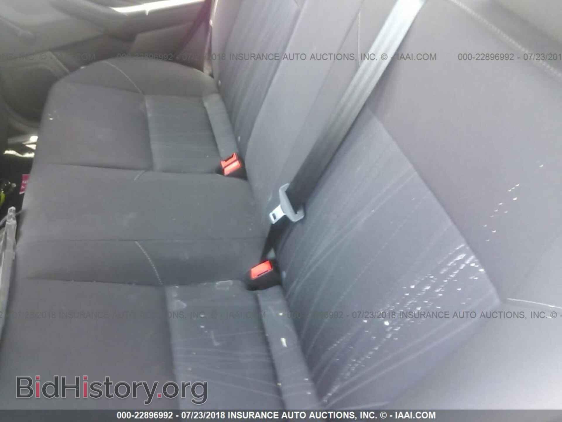 2017 Ford Focus - VIN: 1FADP3E27HL229722 - Photo 8