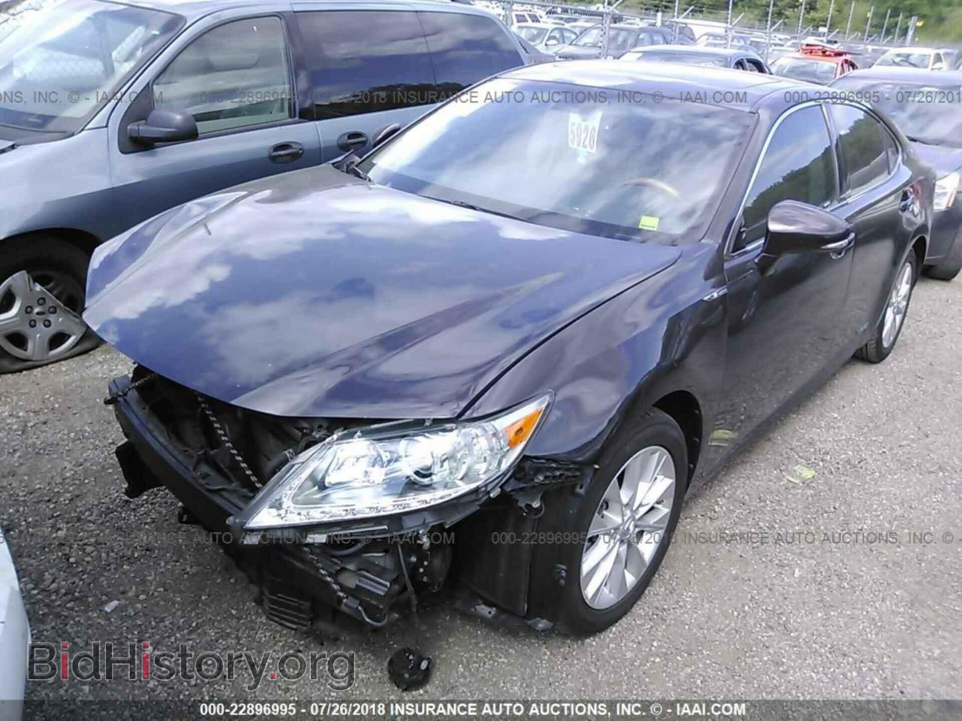 2014 Lexus Es - VIN: JTHBW1GG6E2046247 - Photo 2