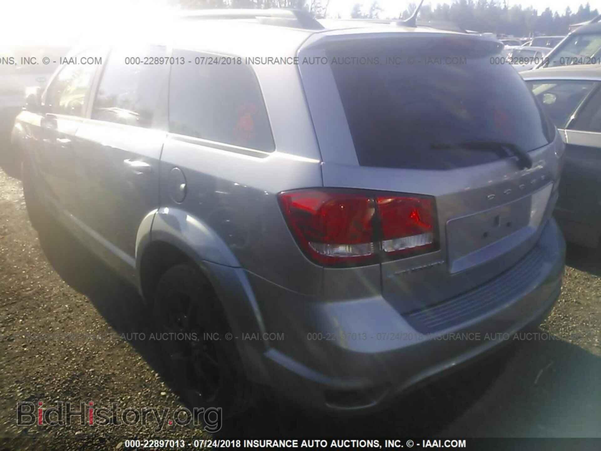 2018 Dodge Journey - VIN: 3C4PDCBB1JT170827 - Фото 3