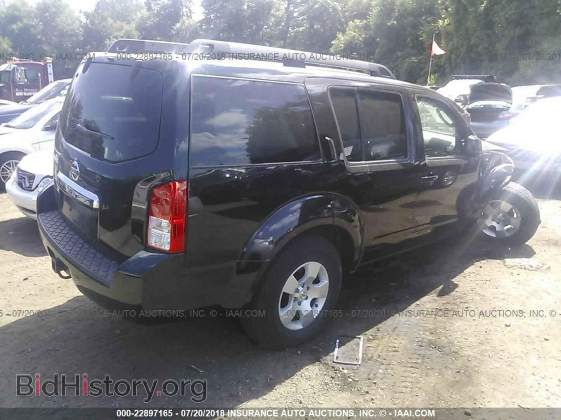 2011 Nissan Pathfinder - VIN: 5N1AR1NB0BC633556 - Фото 4