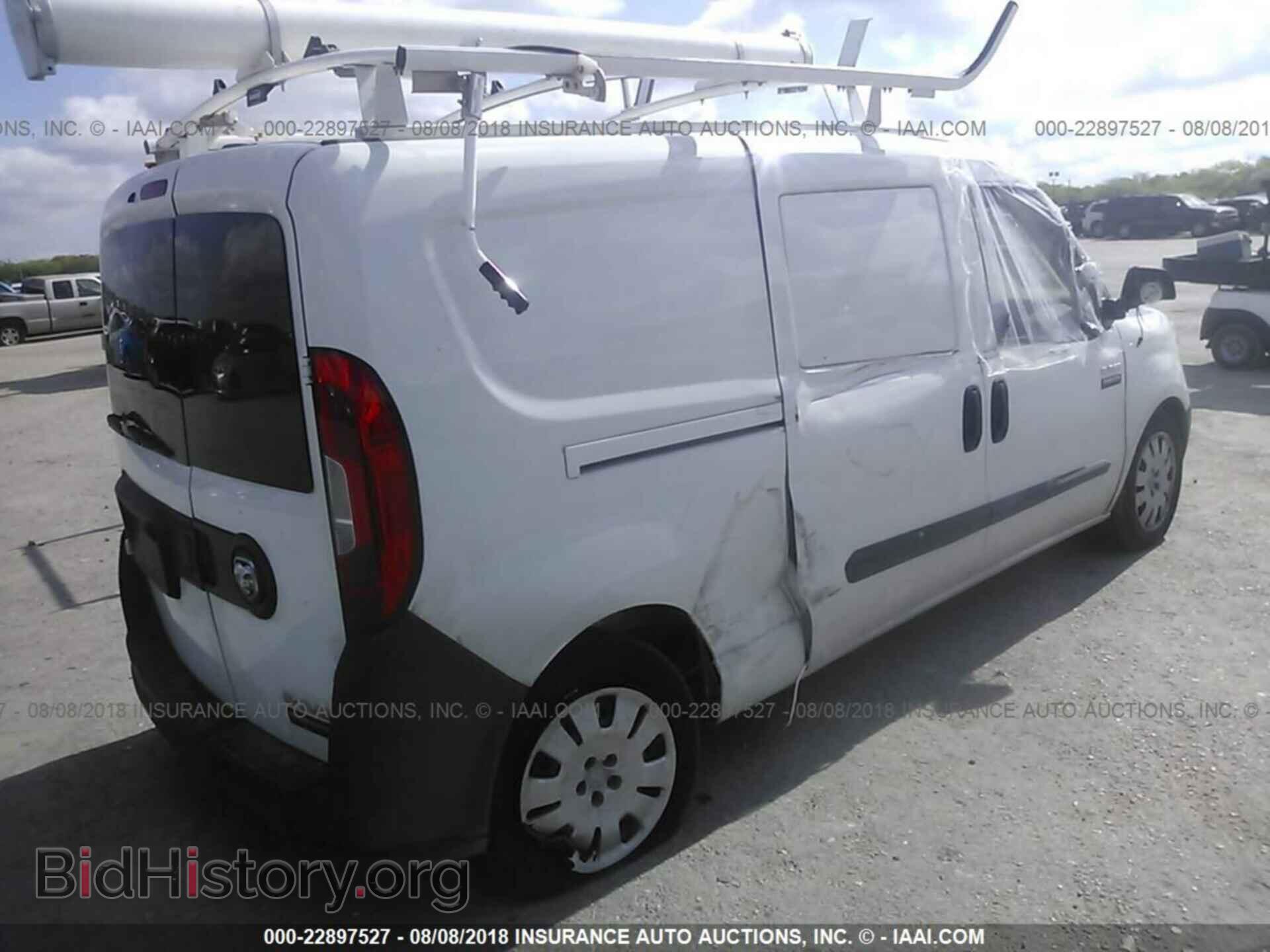 2015 Ram Promaster - VIN: ZFBERFAT8F6A82031 - Photo 4