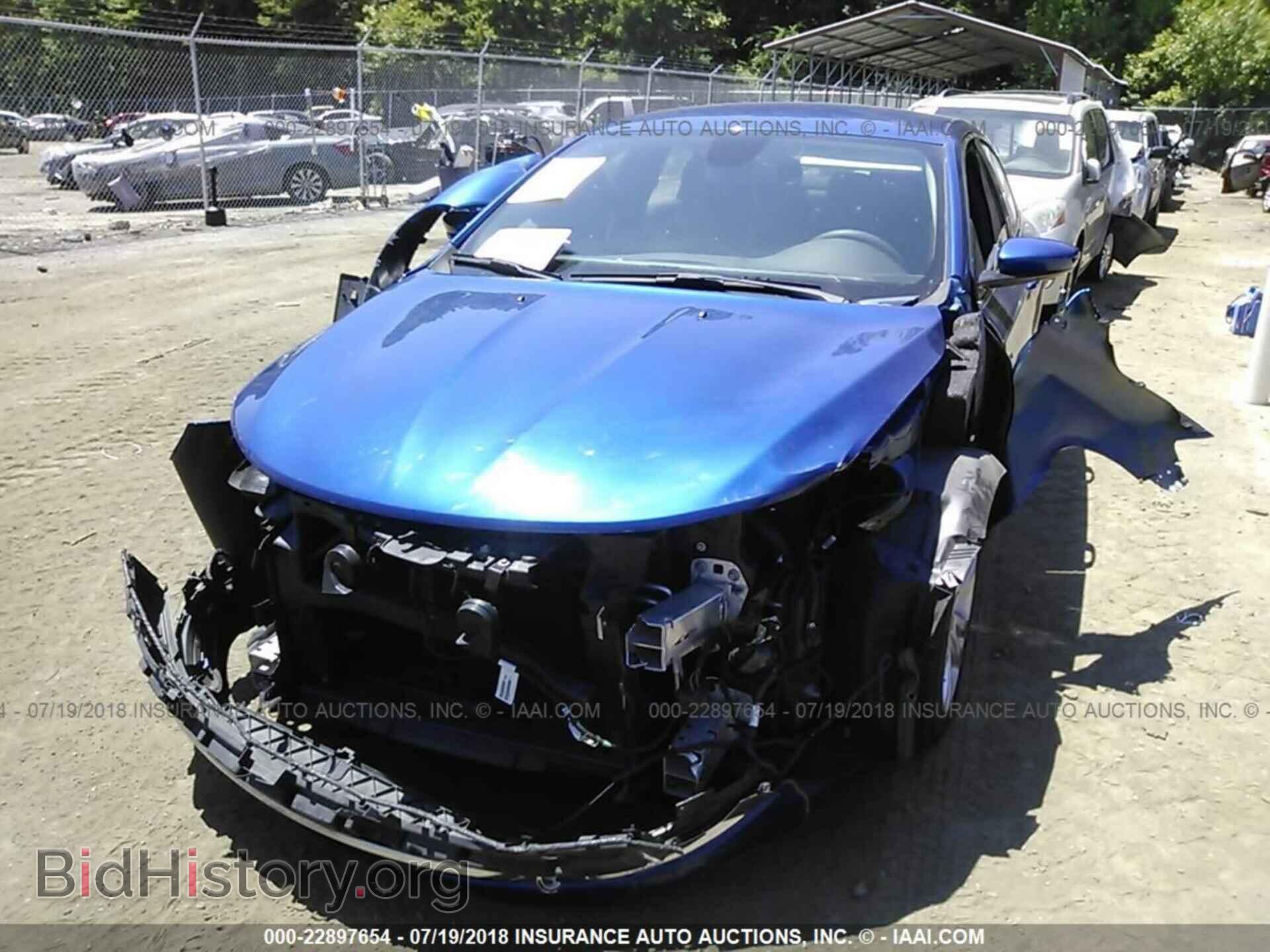 2016 Chrysler 200 - VIN: 1C3CCCAB5GN149382 - Photo 6
