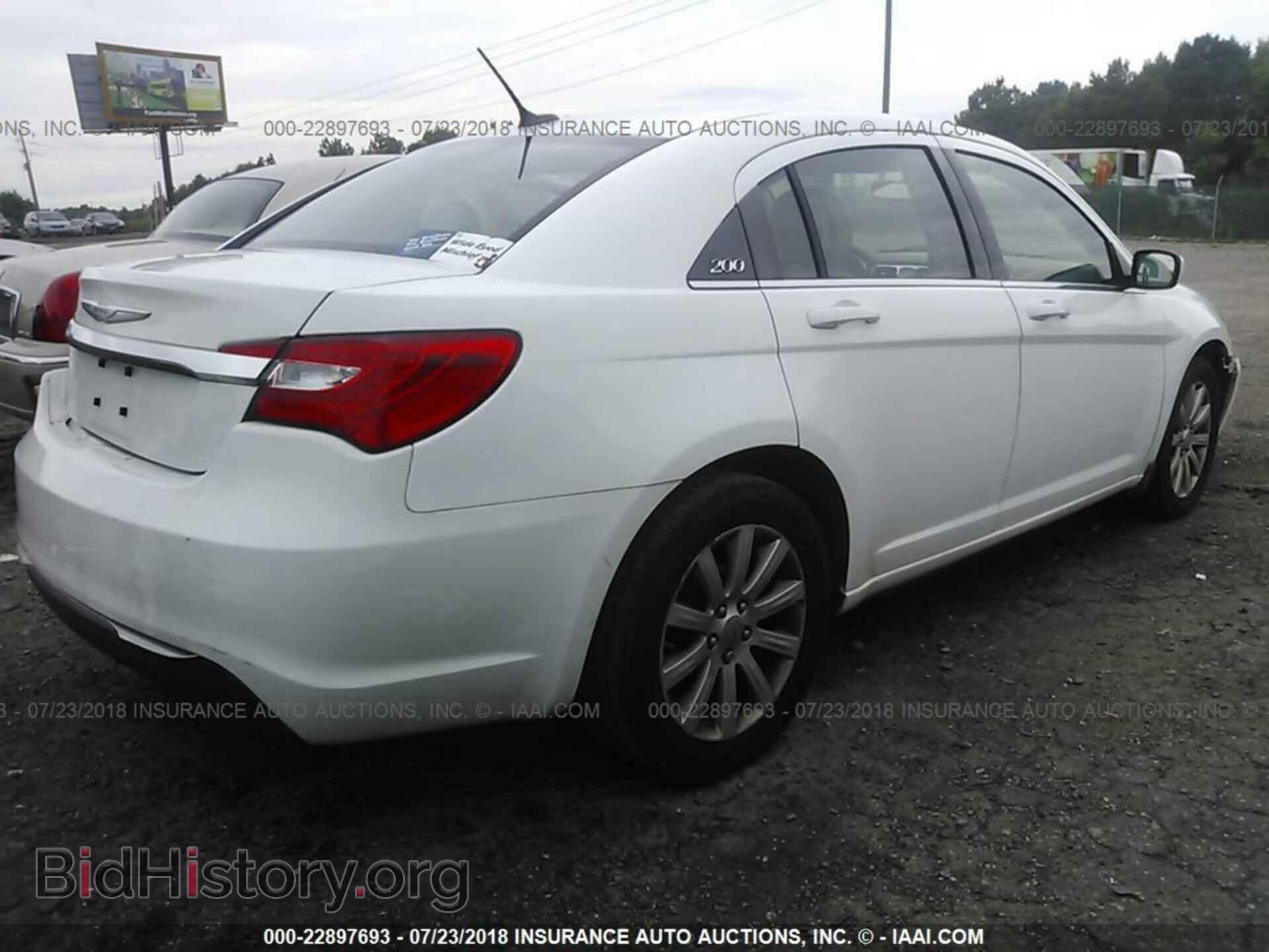 2012 Chrysler 200 - VIN: 1C3CCBBB2CN283446 - Фото 4