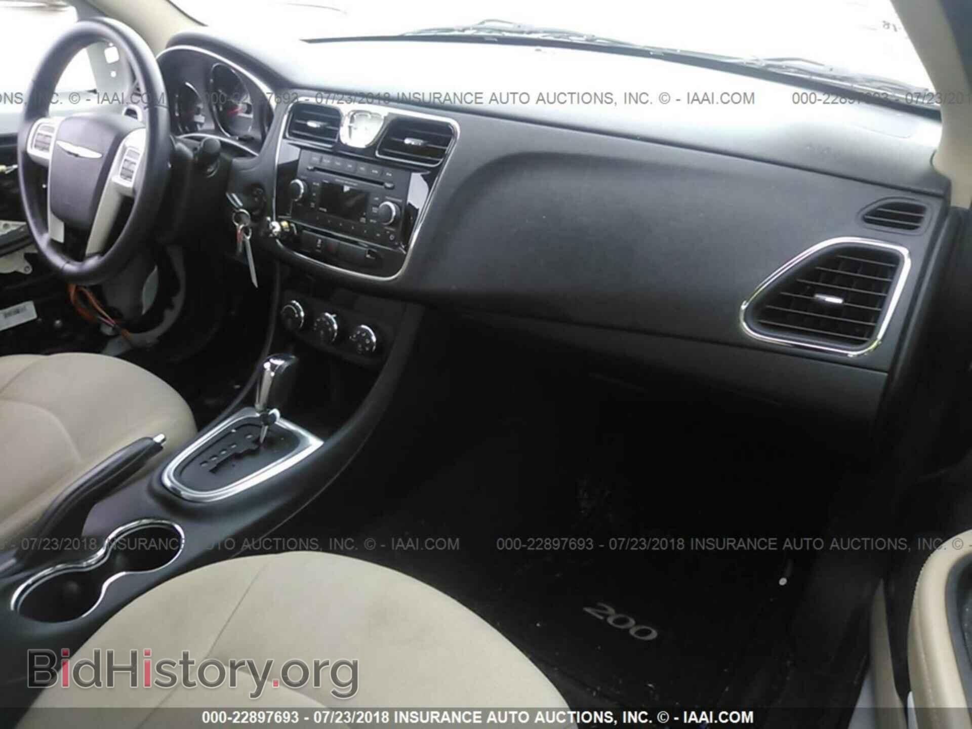 2012 Chrysler 200 - VIN: 1C3CCBBB2CN283446 - Фото 5