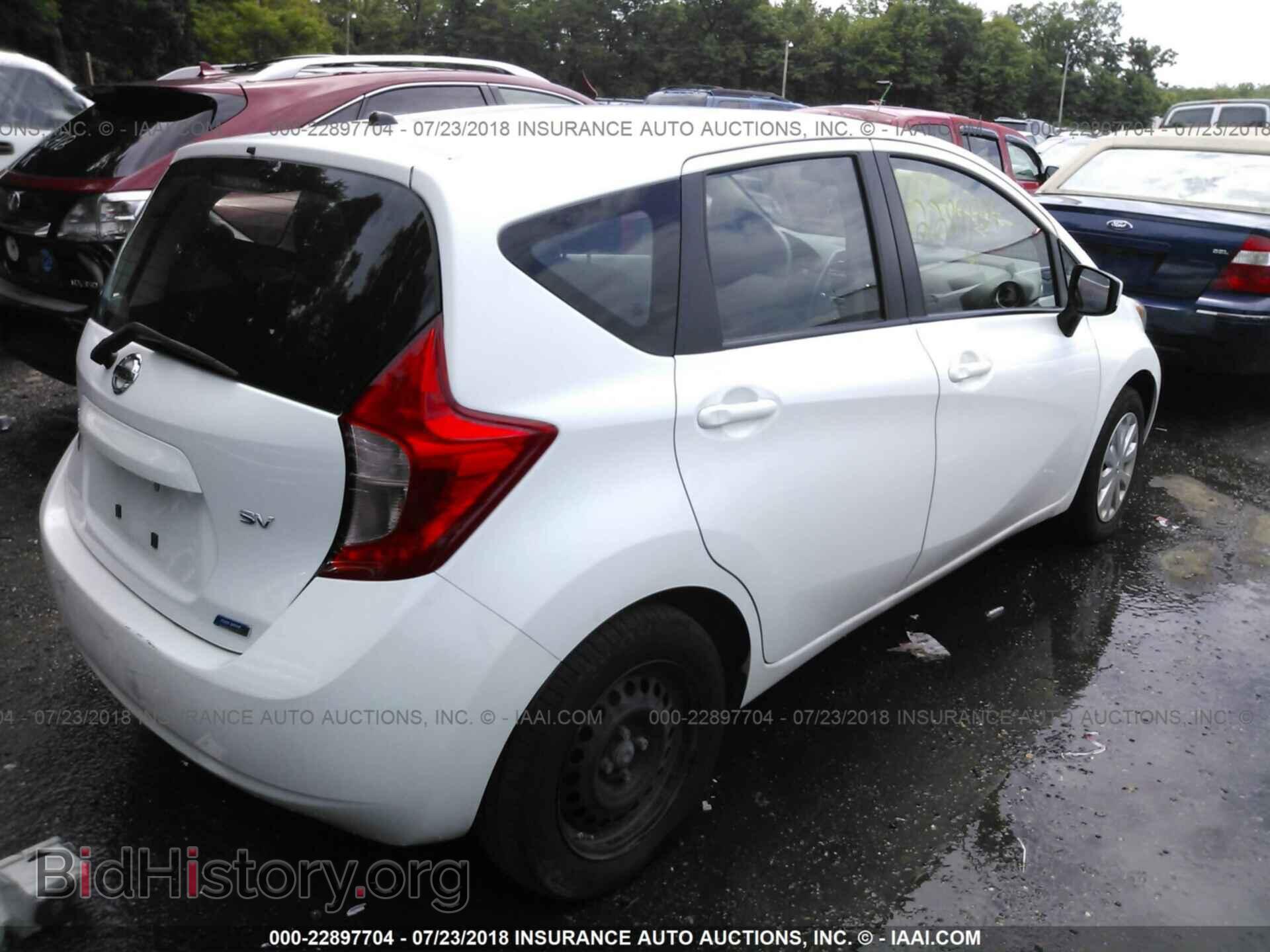 2015 Nissan Versa note - VIN: 3N1CE2CP6FL409993 - Фото 4