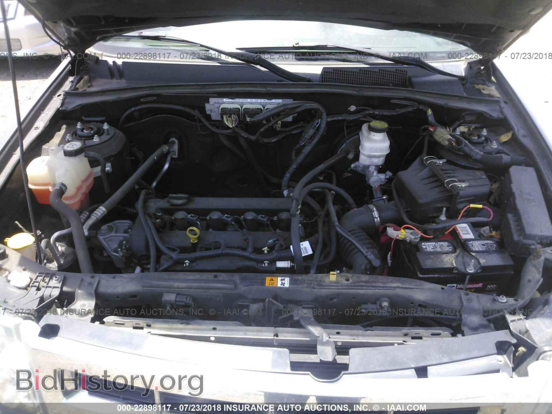 2012 Ford Escape - VIN: 1FMCU0D77CKC81856 - Photo 10