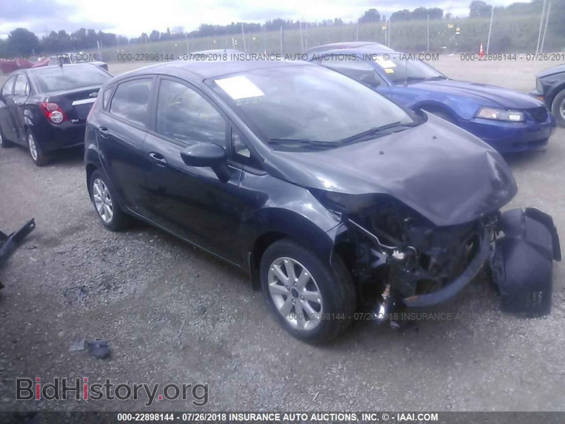 Фотография 3FADP4EJ1BM164675 - Ford Fiesta 2011