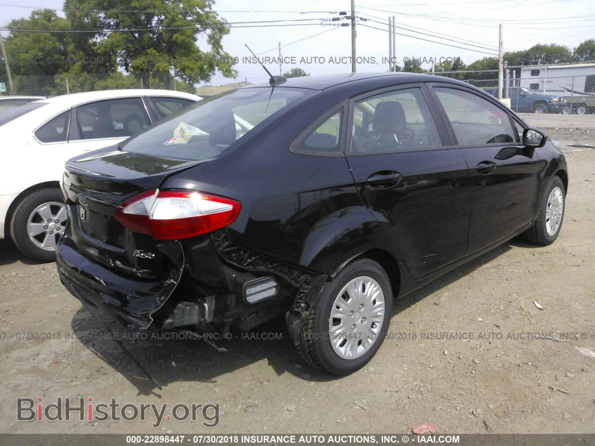 2016 Ford Fiesta - VIN: 3FADP4AJ9GM199512 - Фото 4