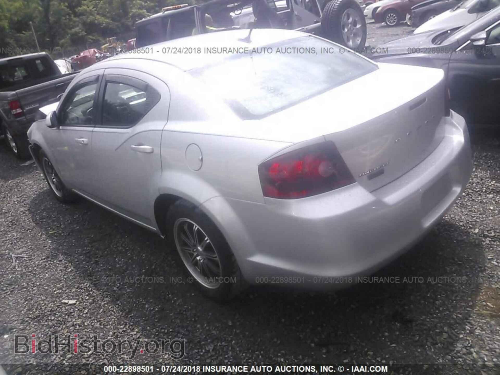 2011 Dodge Avenger - VIN: 1B3BD1FB2BN513723 - Фото 3