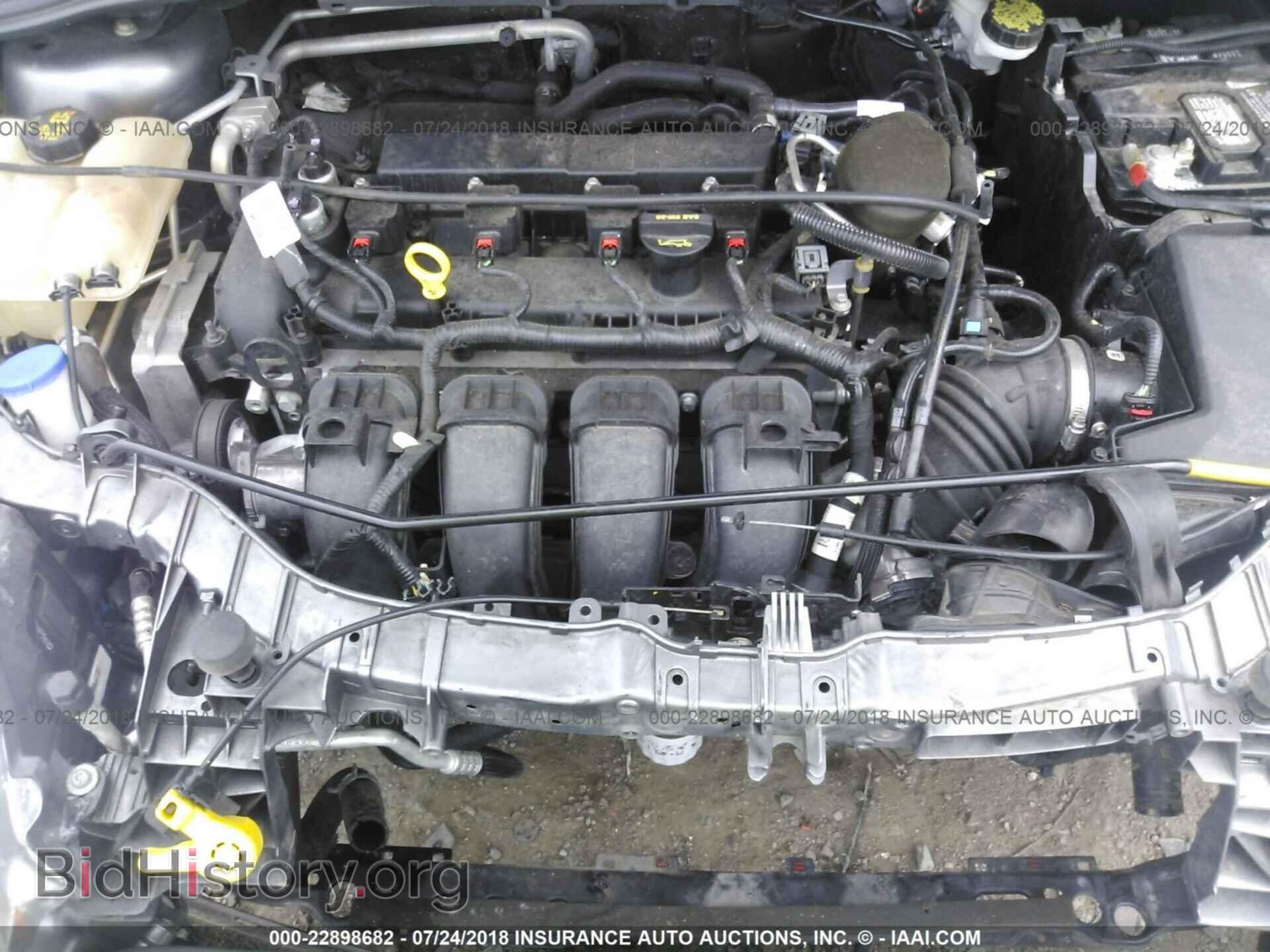 2014 Ford Focus - VIN: 1FADP3E25EL371160 - Photo 10