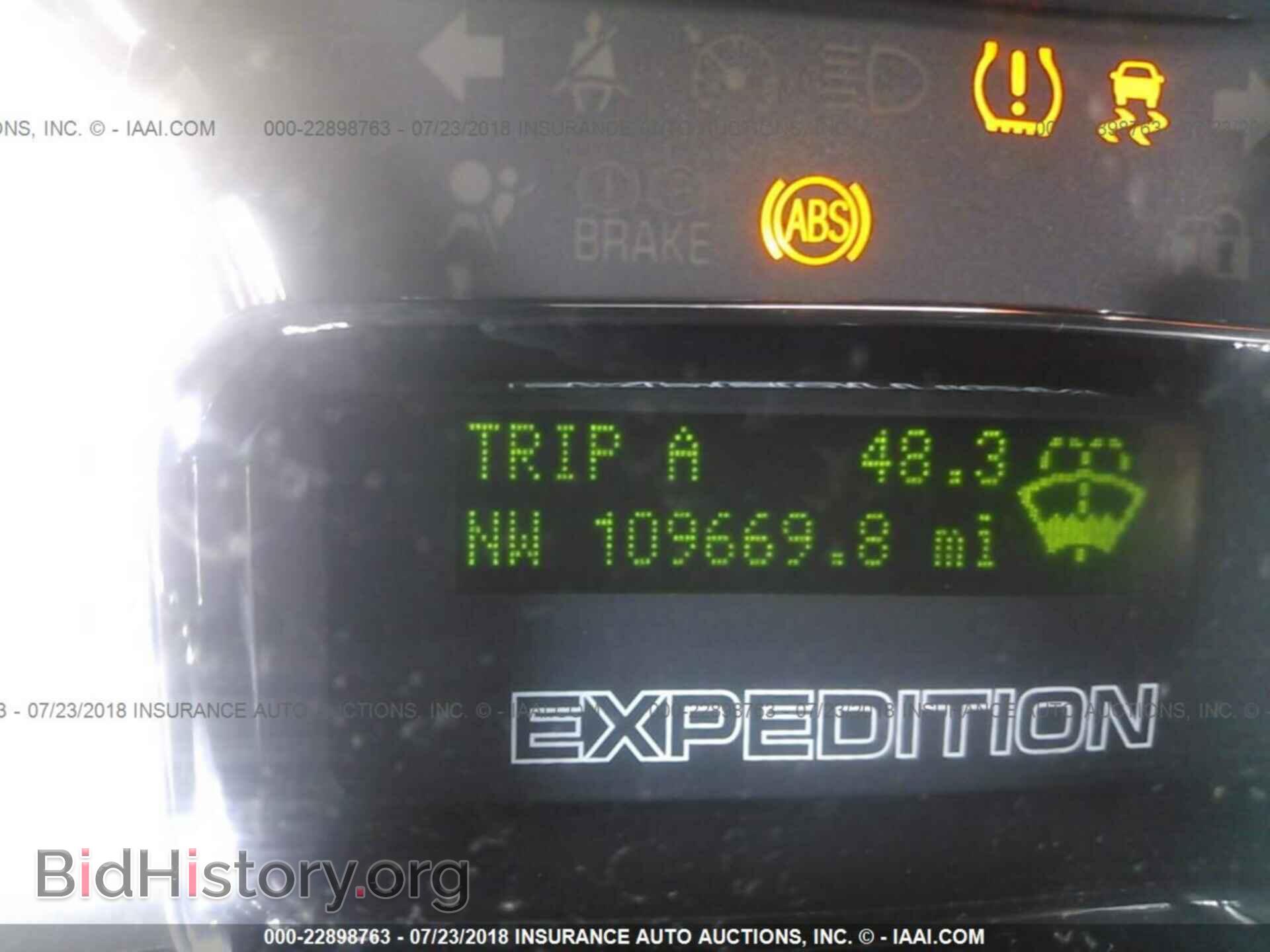 2011 Ford Expedition - VIN: 1FMJU2A59BEF10766 - Фото 7