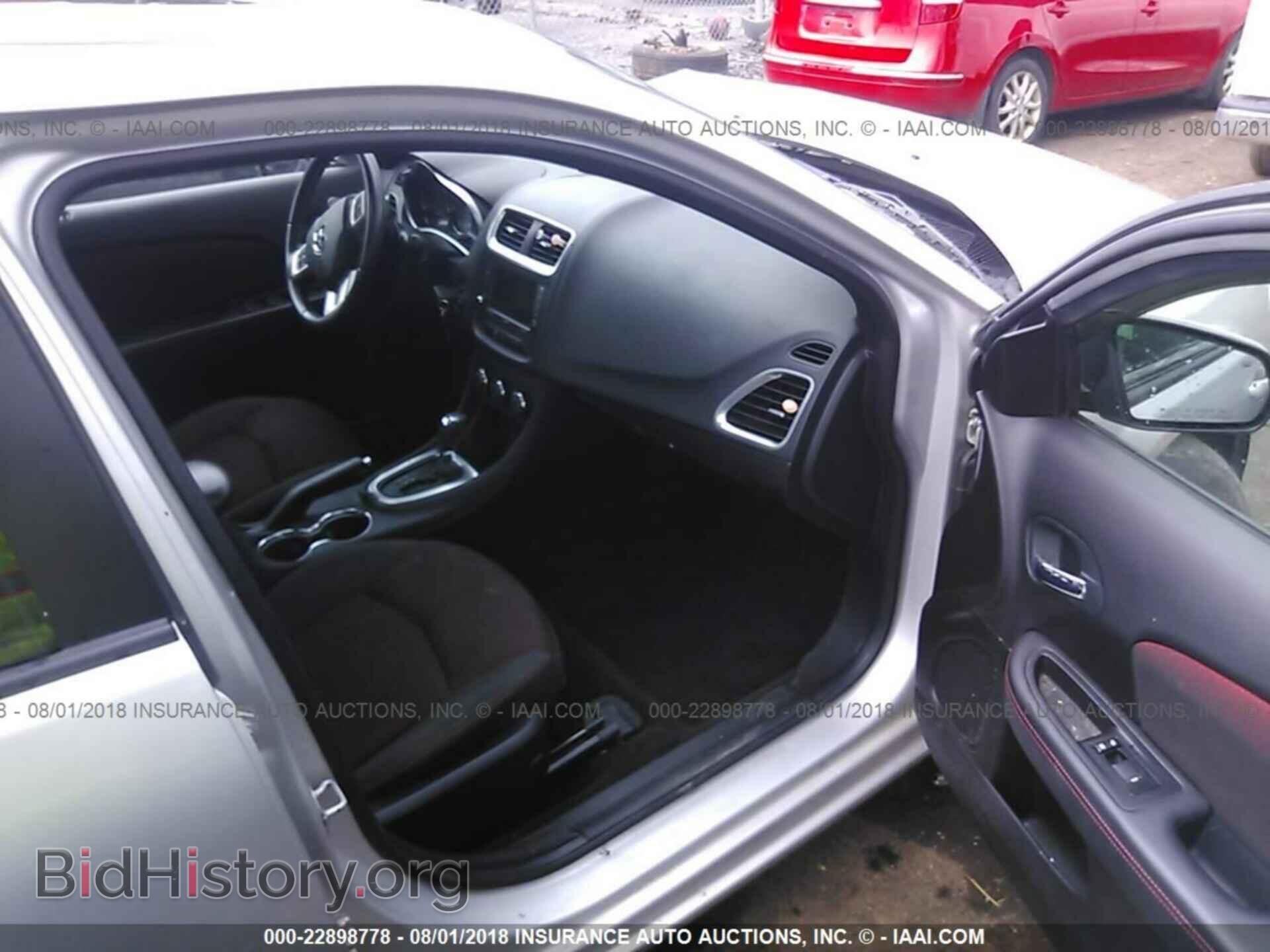 2011 Dodge Avenger - VIN: 1B3BD1FG3BN506971 - Photo 5