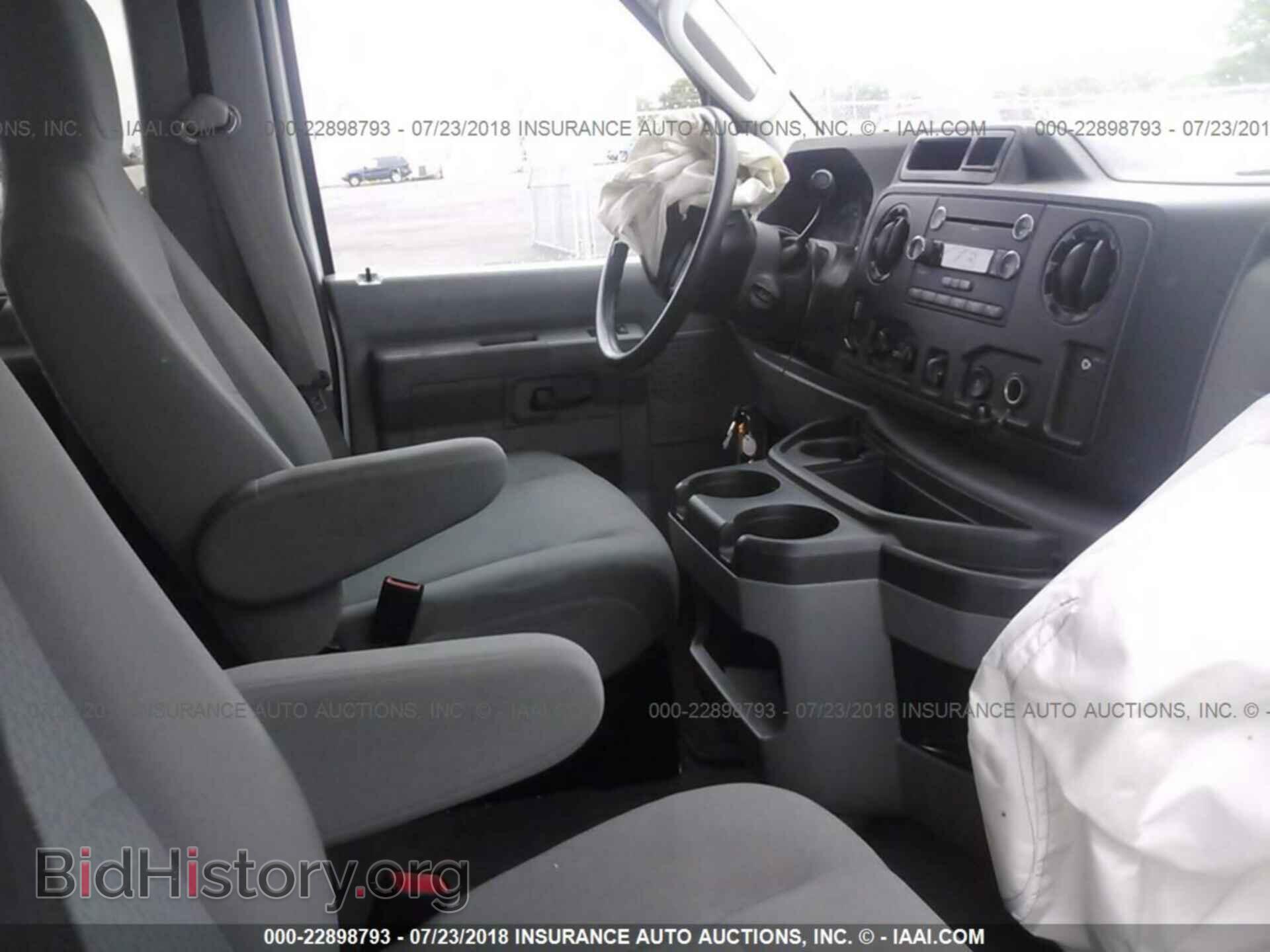 2012 Ford Econoline - VIN: 1FBSS3BL6CDA76934 - Фото 5