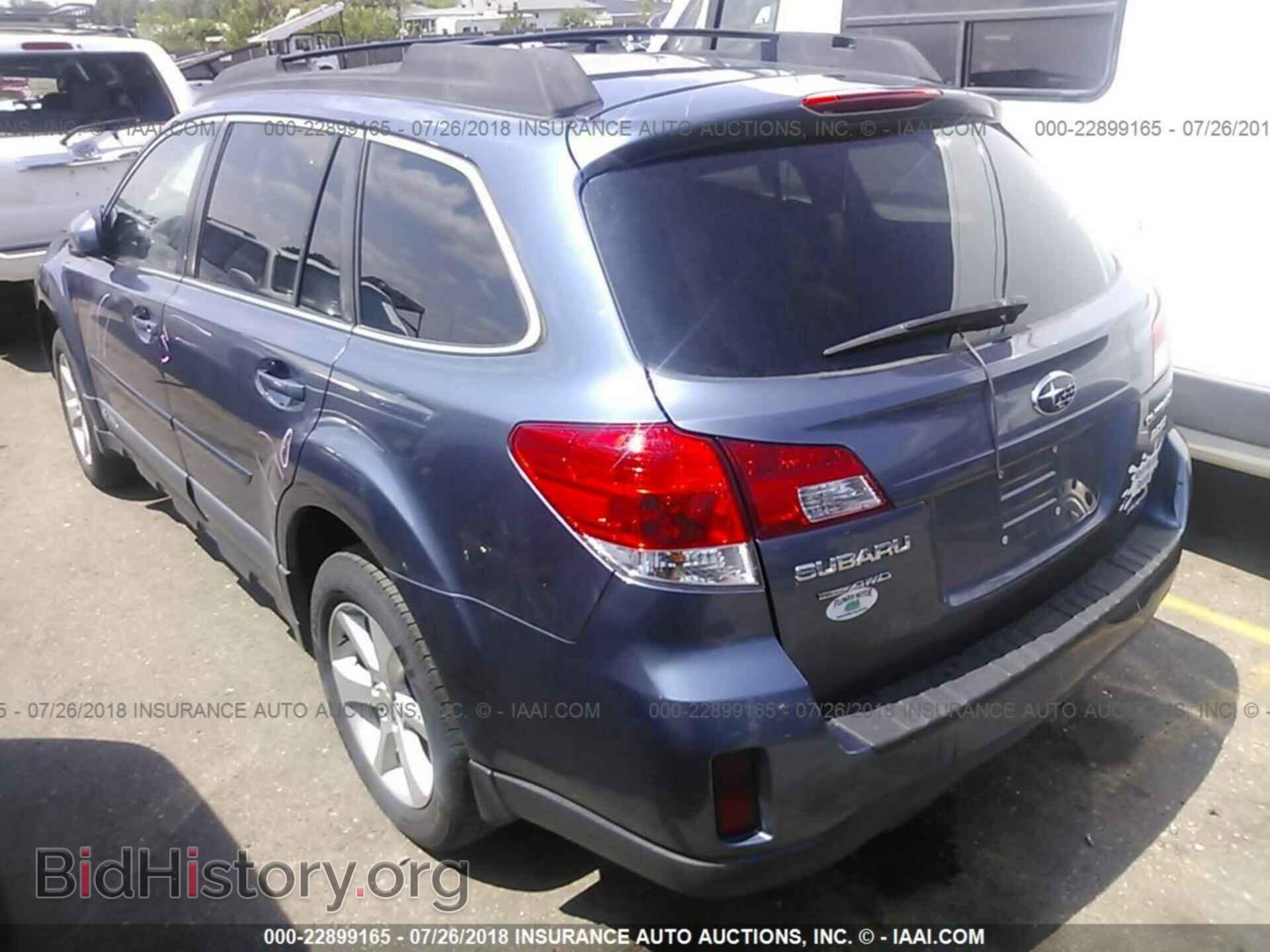 2013 Subaru Outback - VIN: 4S4BRBCC3D3322745 - Photo 3