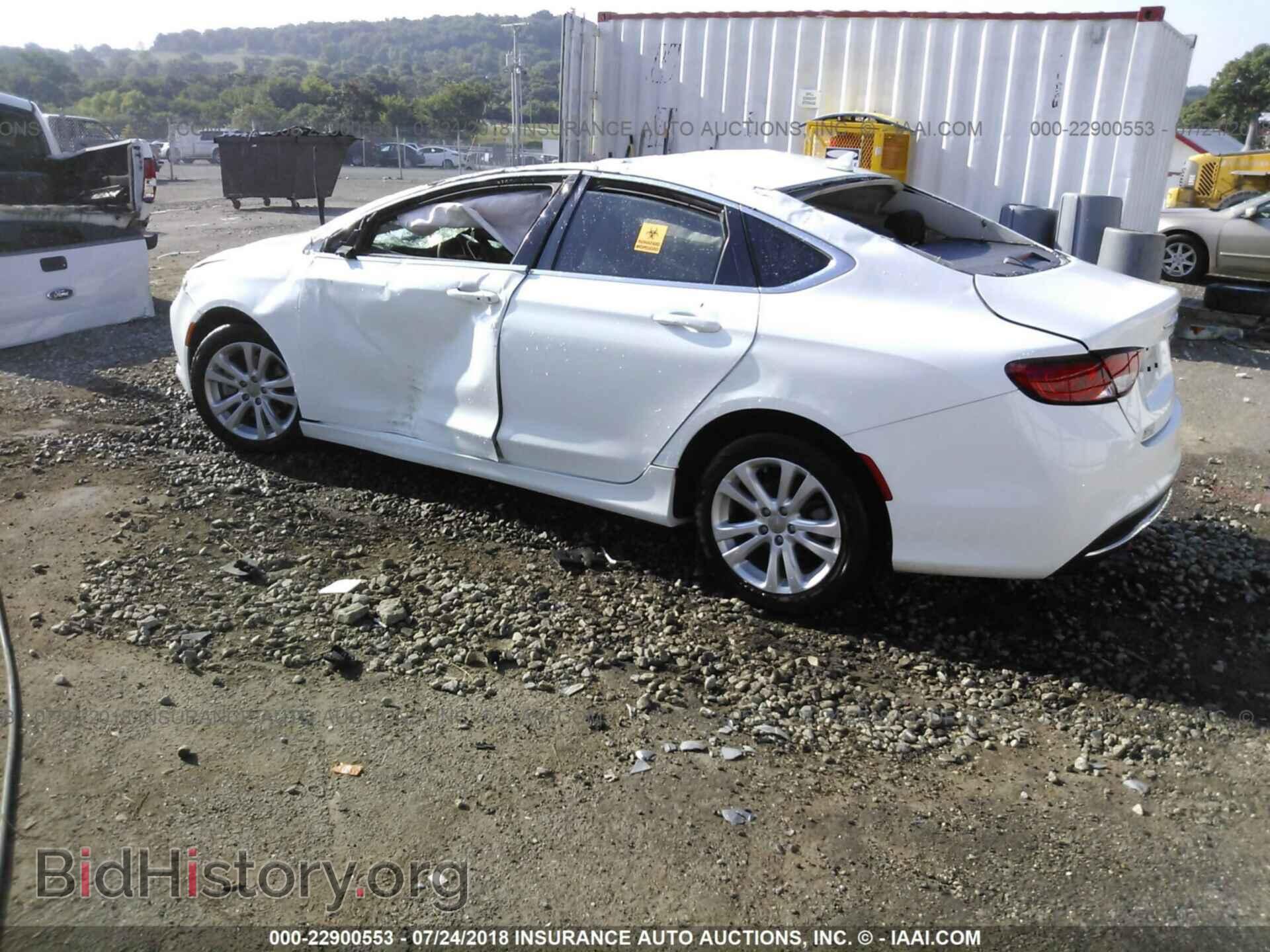 2016 Chrysler 200 - VIN: 1C3CCCAB3GN166858 - Photo 3