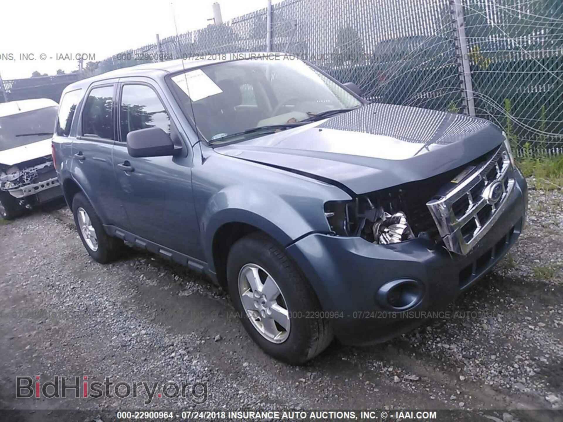 Photo 1FMCU0C75CKB63225 - Ford Escape 2012