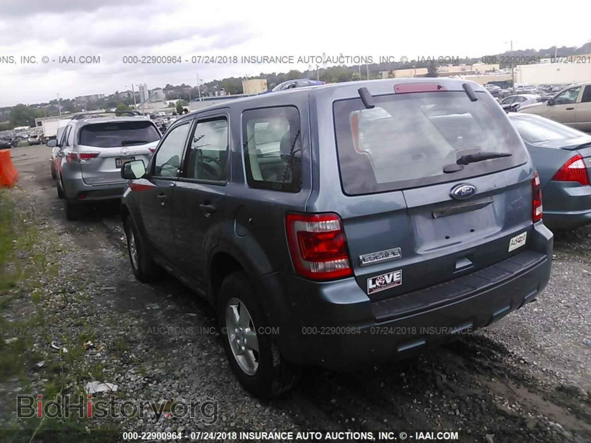 2012 Ford Escape - VIN: 1FMCU0C75CKB63225 - Фото 3
