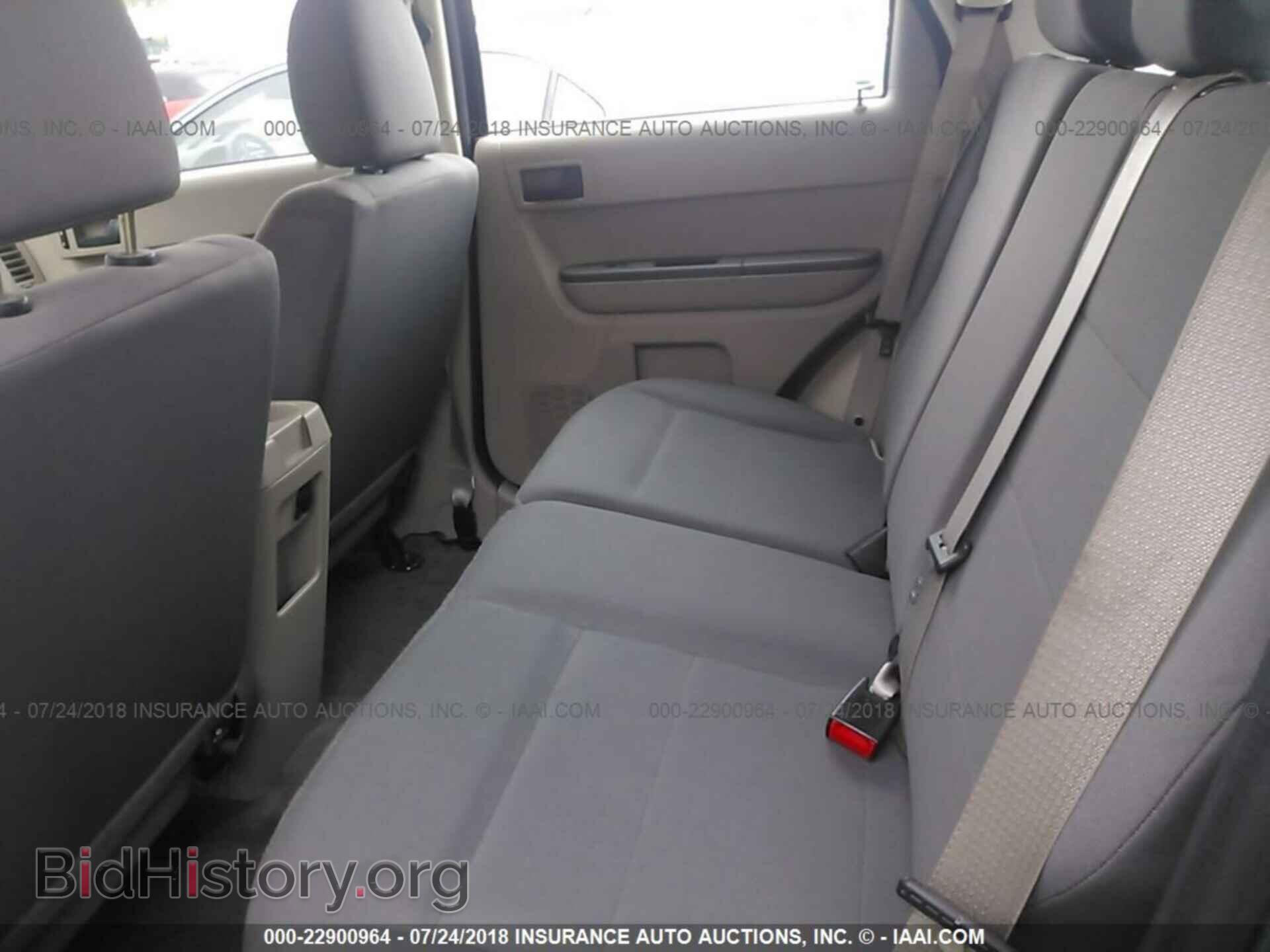 2012 Ford Escape - VIN: 1FMCU0C75CKB63225 - Фото 8