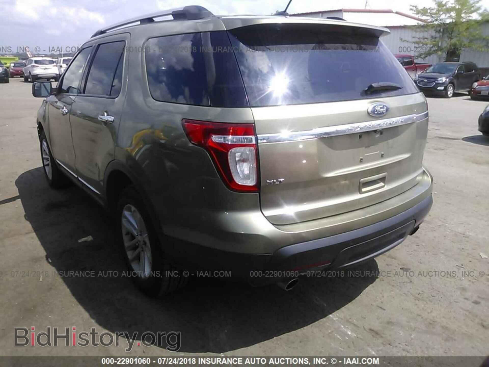 2012 Ford Explorer - VIN: 1FMHK7D83CGA20112 - Photo 3