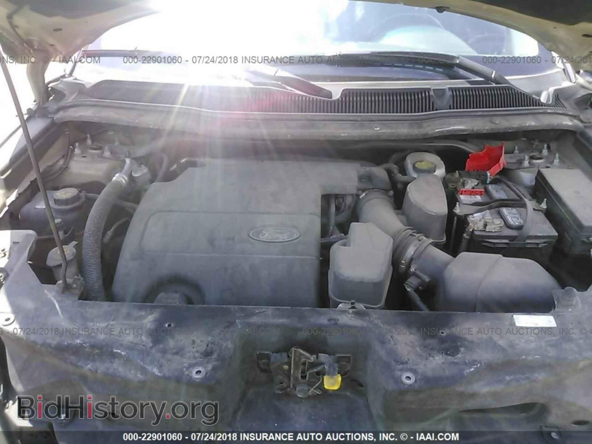 2012 Ford Explorer - VIN: 1FMHK7D83CGA20112 - Photo 10