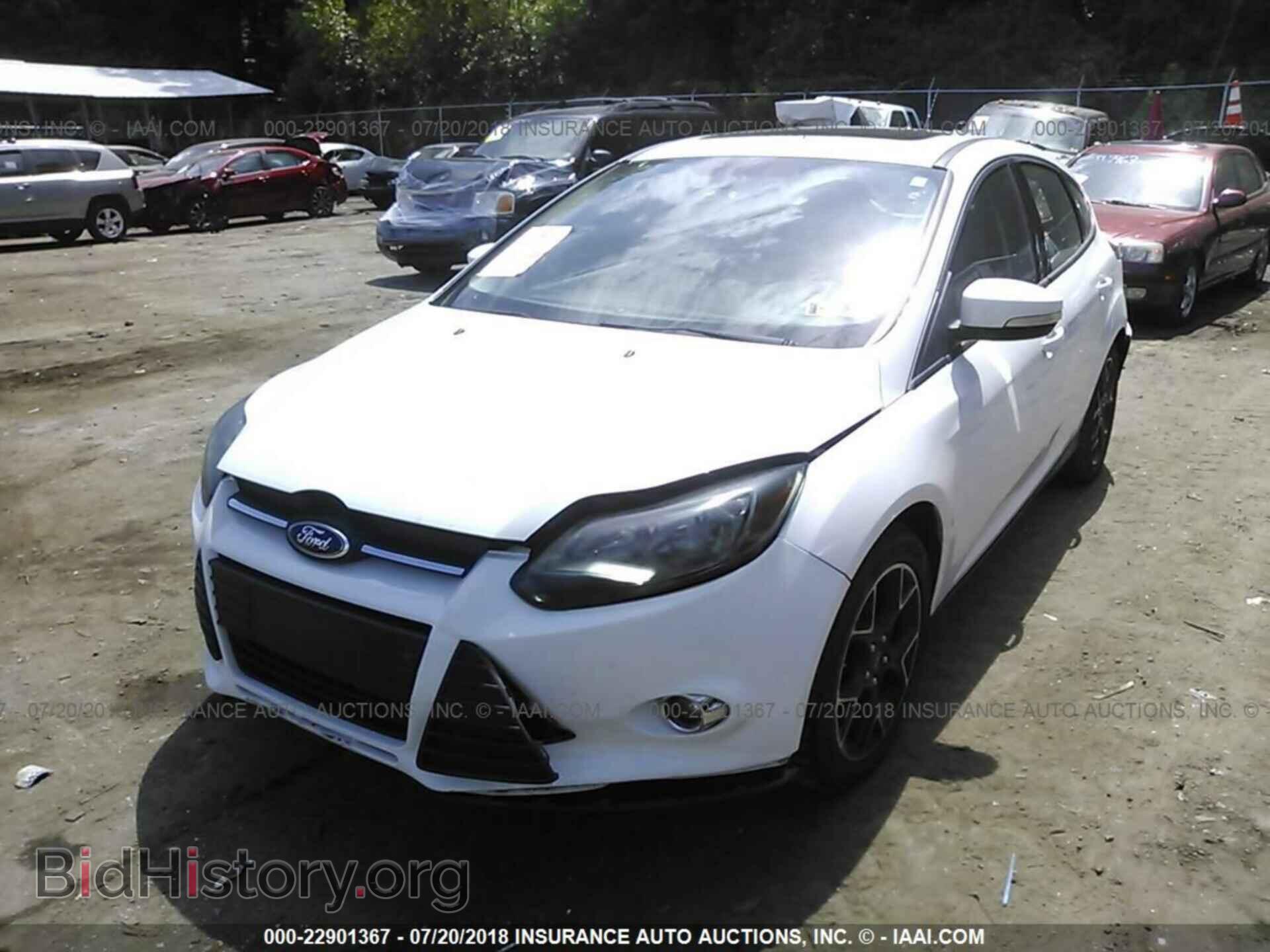 2013 Ford Focus - VIN: 1FADP3K27DL167009 - Photo 2