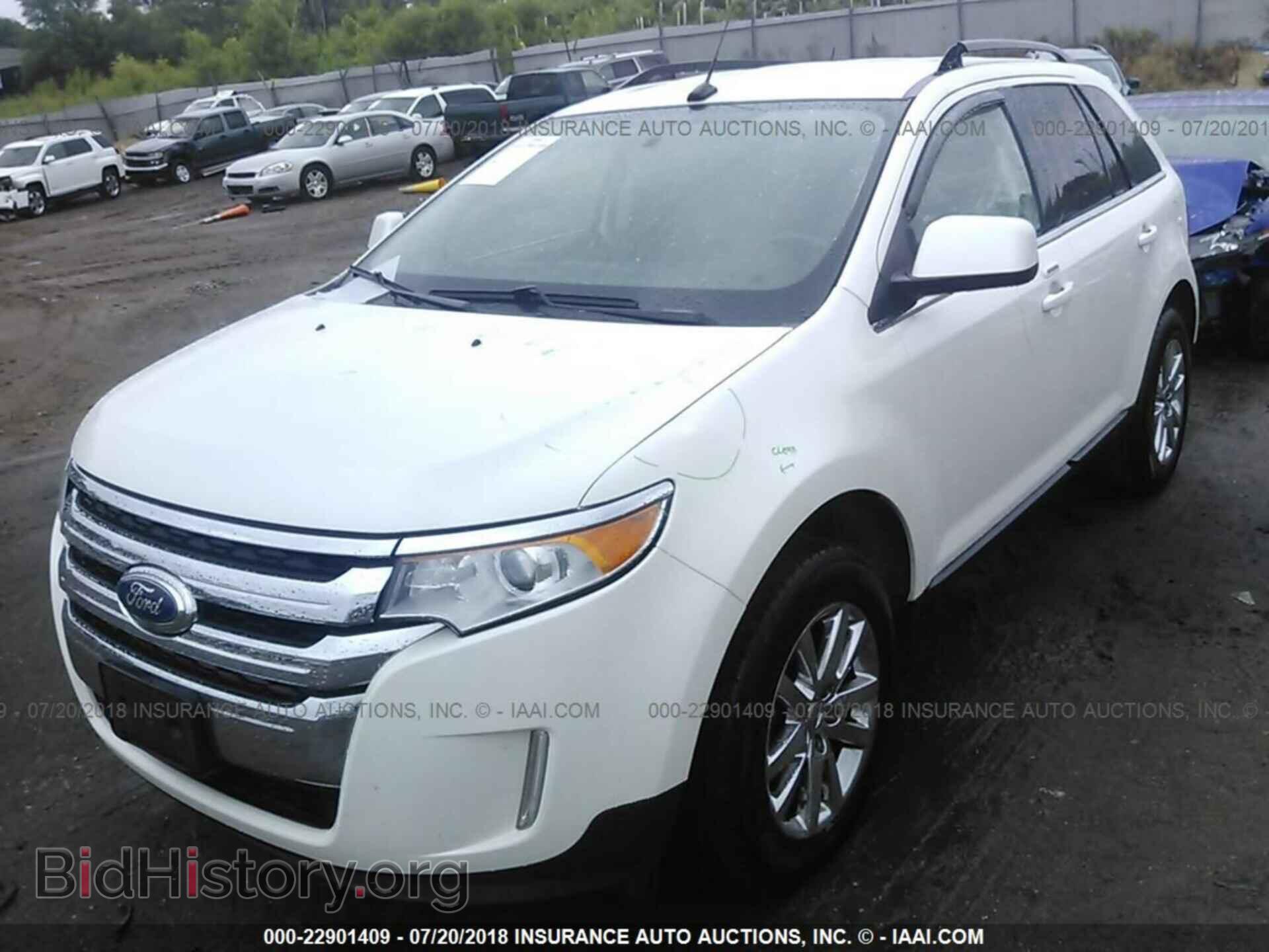 2011 Ford Edge - VIN: 2FMDK3KC3BBA81075 - Photo 2