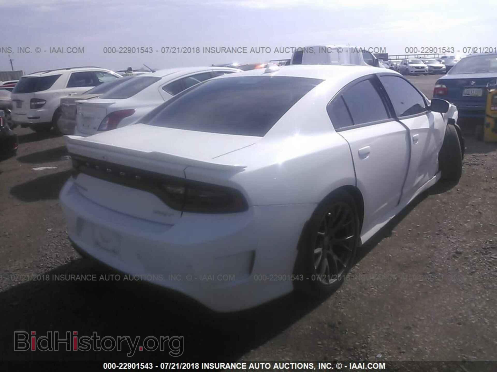 2015 Dodge Charger - VIN: 2C3CDXEJ8FH895970 - Photo 4