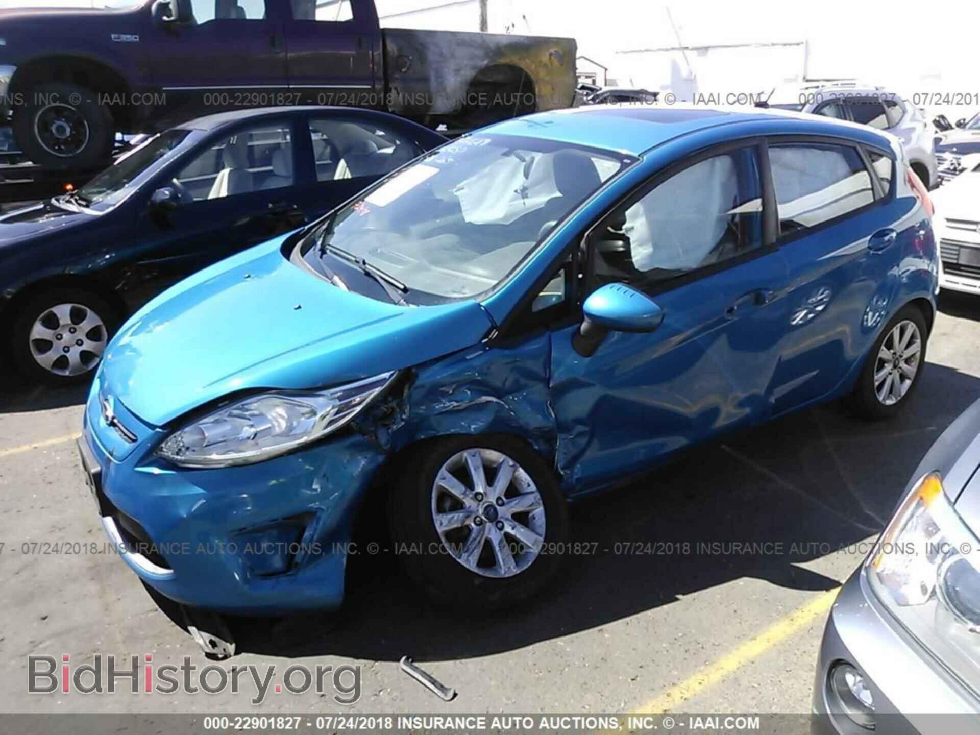 2012 Ford Fiesta - VIN: 3FADP4EJ8CM126507 - Photo 2